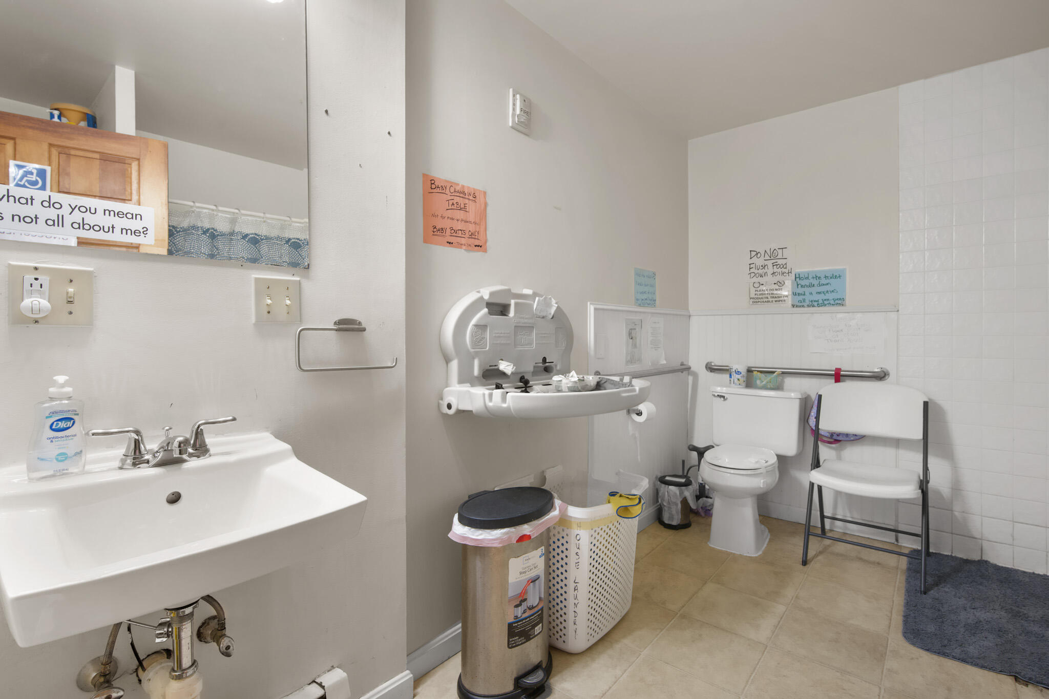 913 Essex Street, Bangor, ME, 04401