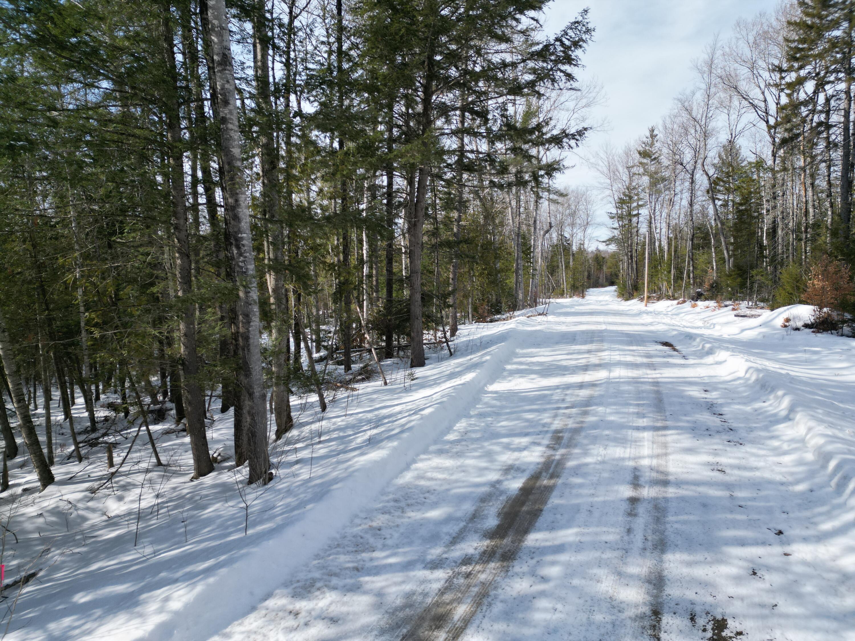 8 Twin Springs Lane, Lincoln, ME, 04457