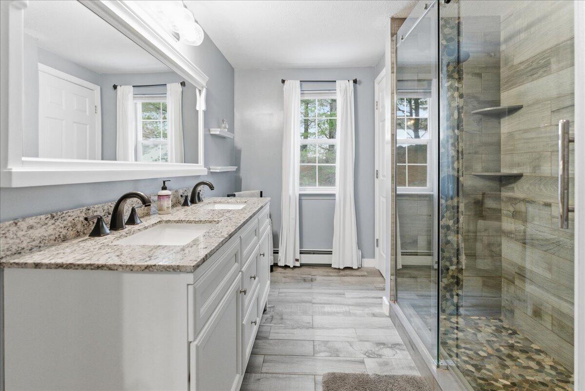 135 Vernon Street UNIT 8B, Bethel, ME, 04217