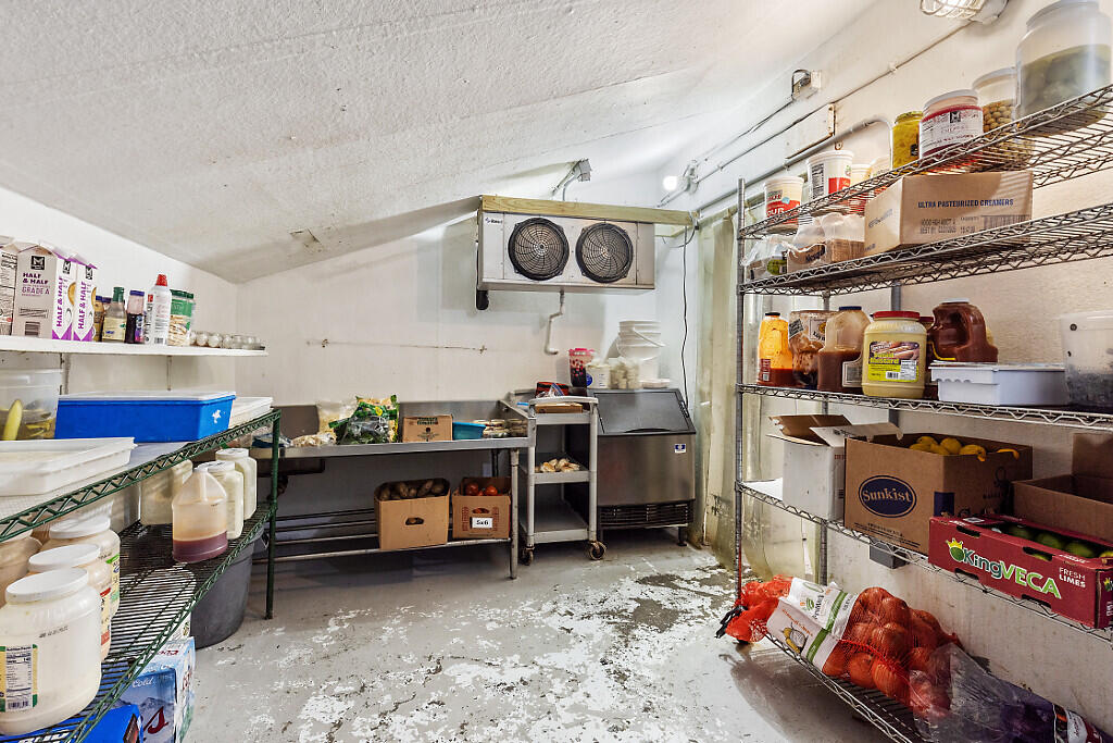 30 Main Street, Belfast, ME, 04915