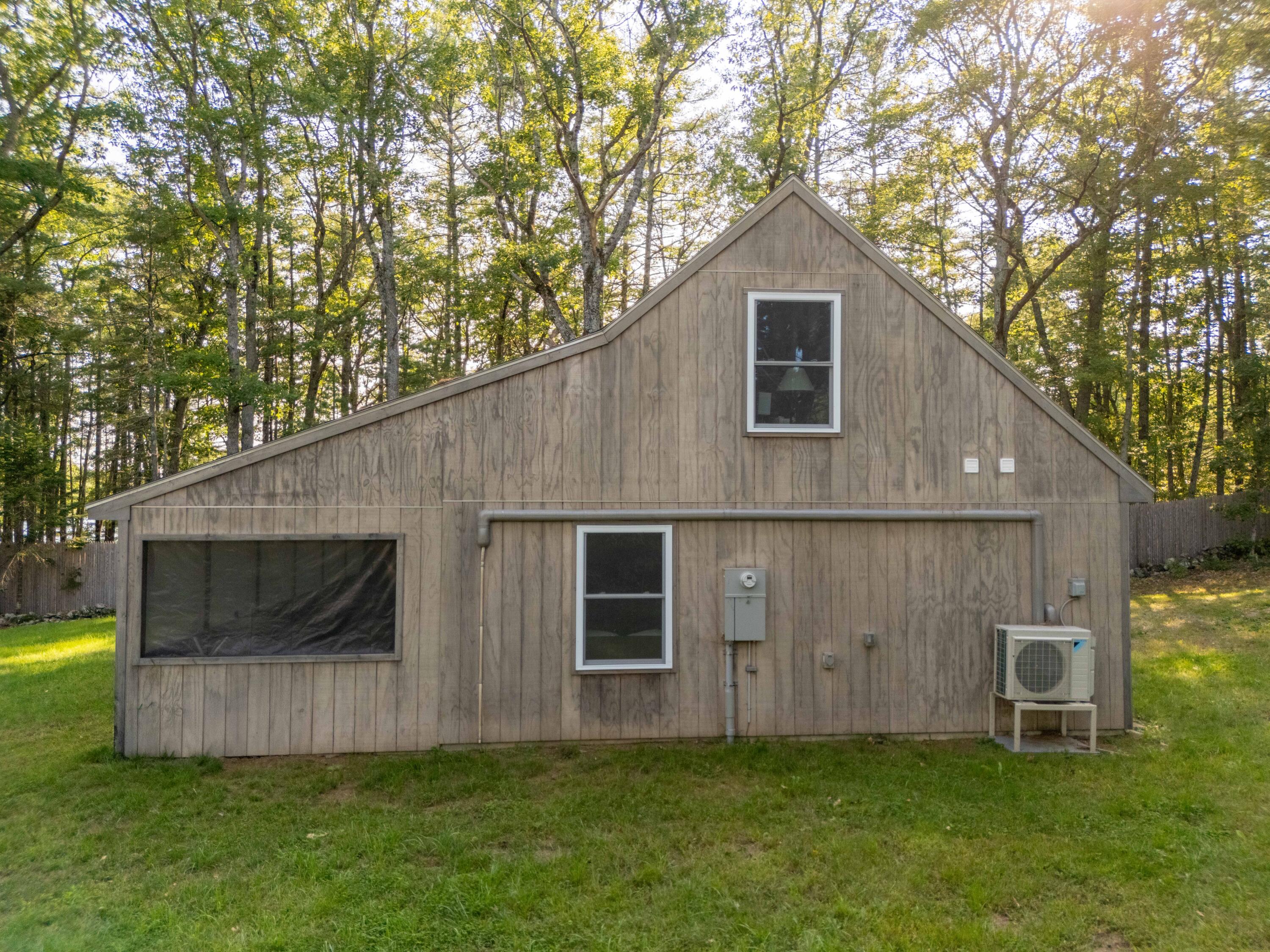 320 Hinks Rd-46