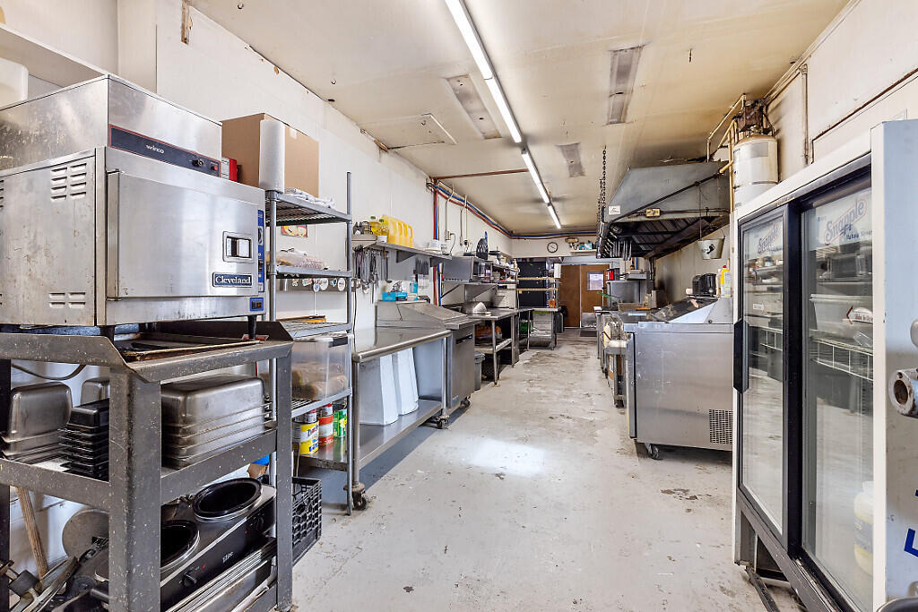 30 Main Street, Belfast, ME, 04915