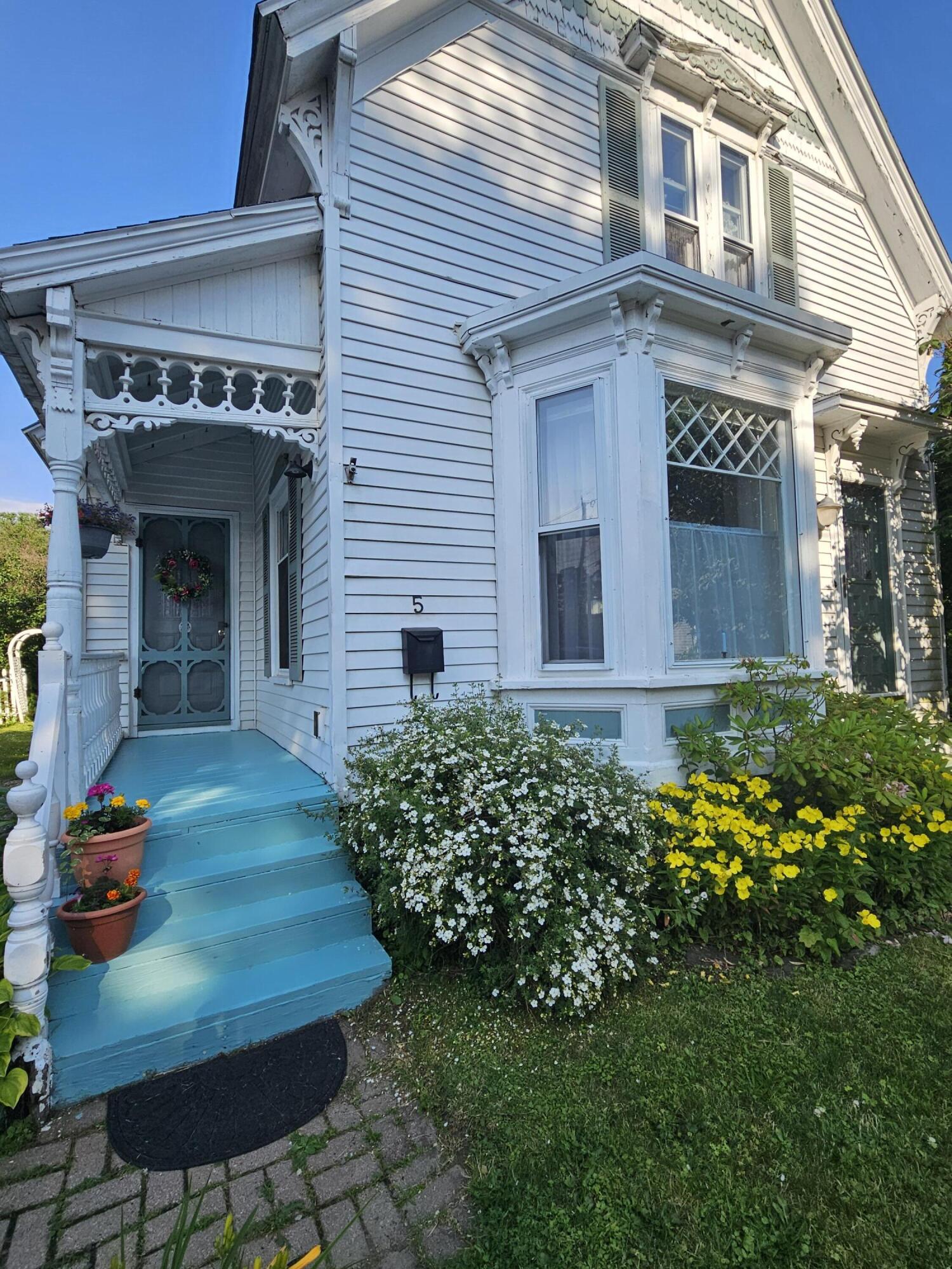 5 Purchase Street