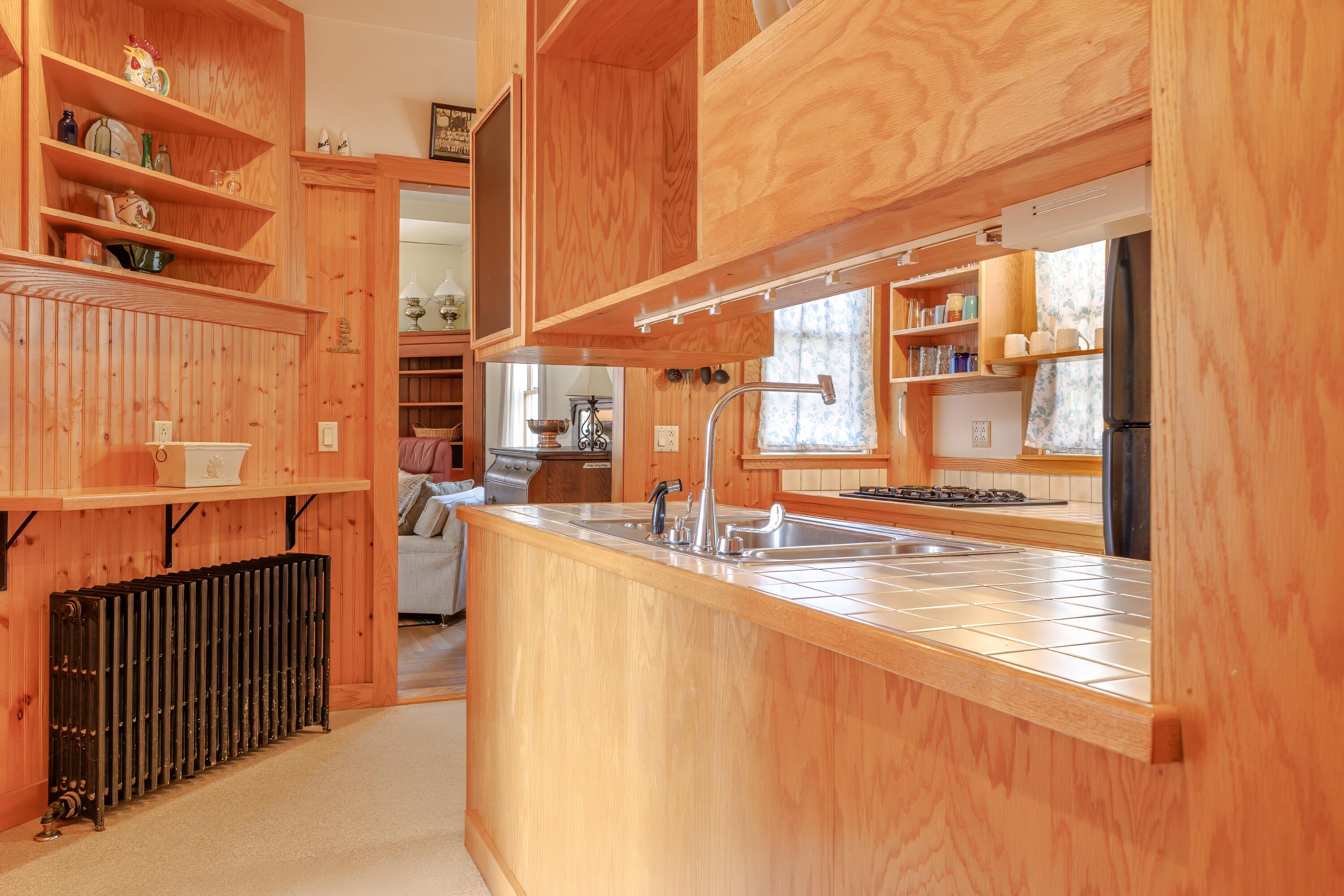 6 Sea Street, Northeast Harbor, Mount Desert, ME, 04662