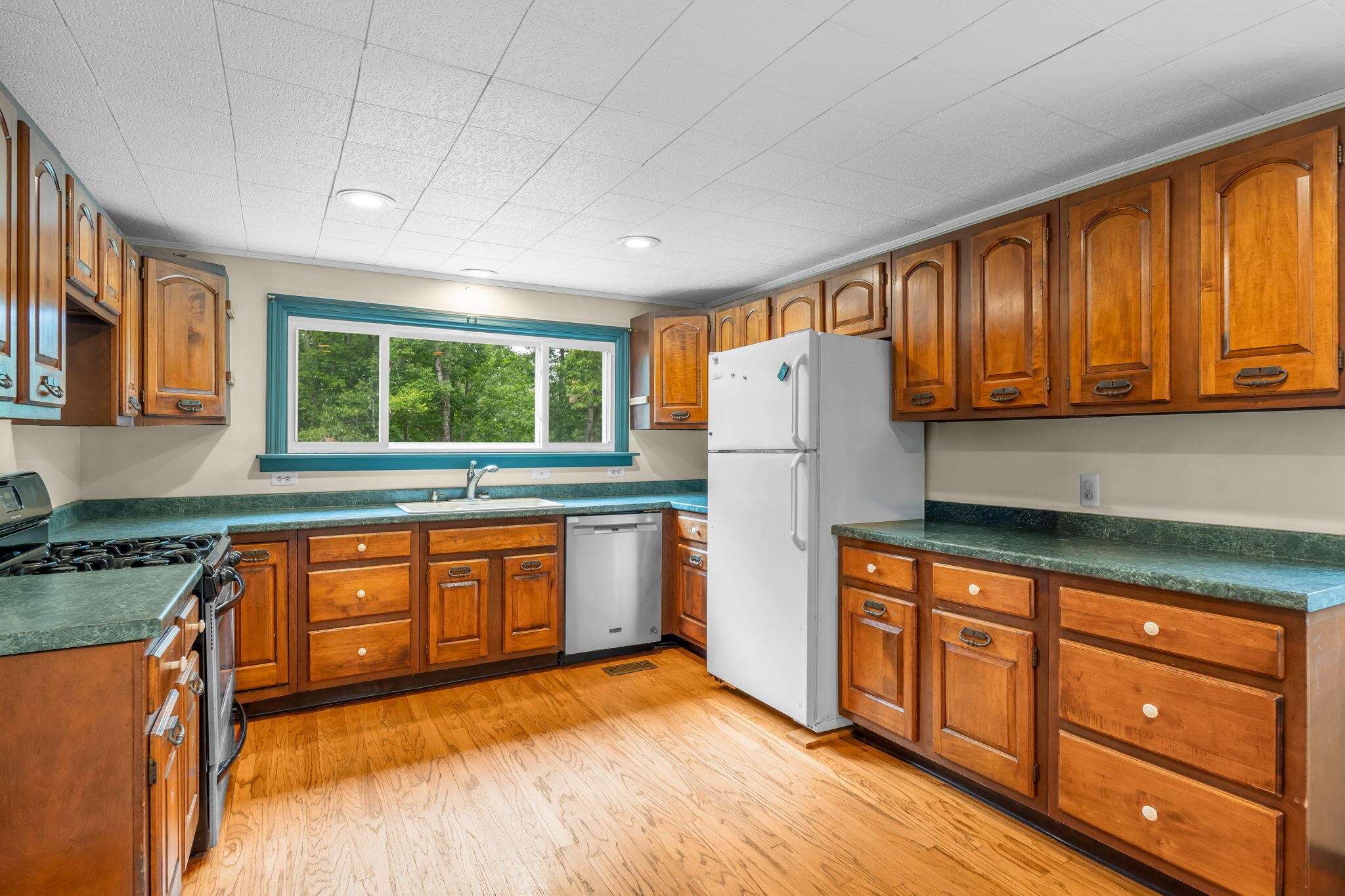 41-web-or-mls-335-upper-dedham-rd
