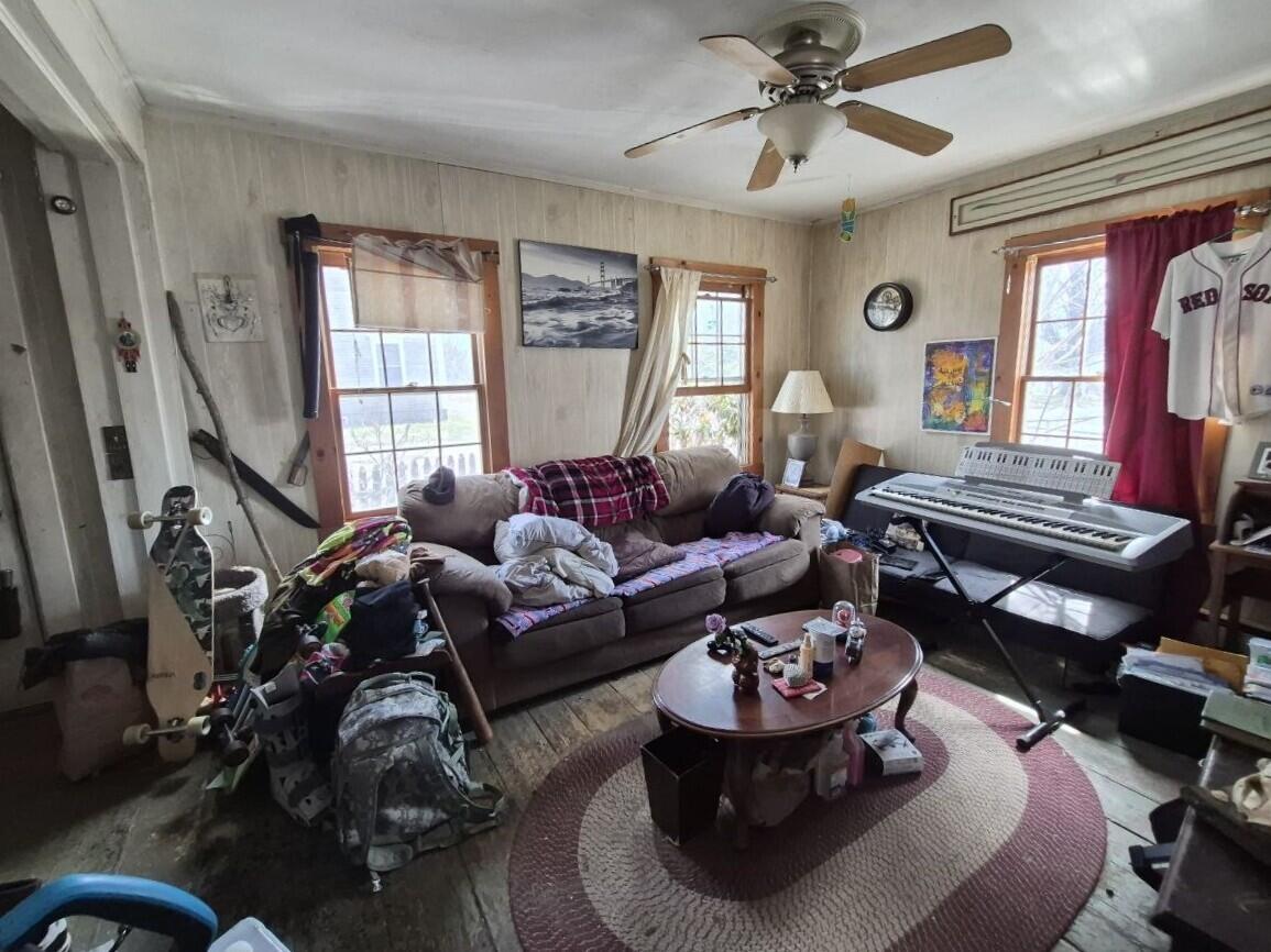 27 Royal Street, Winthrop, ME, 04364