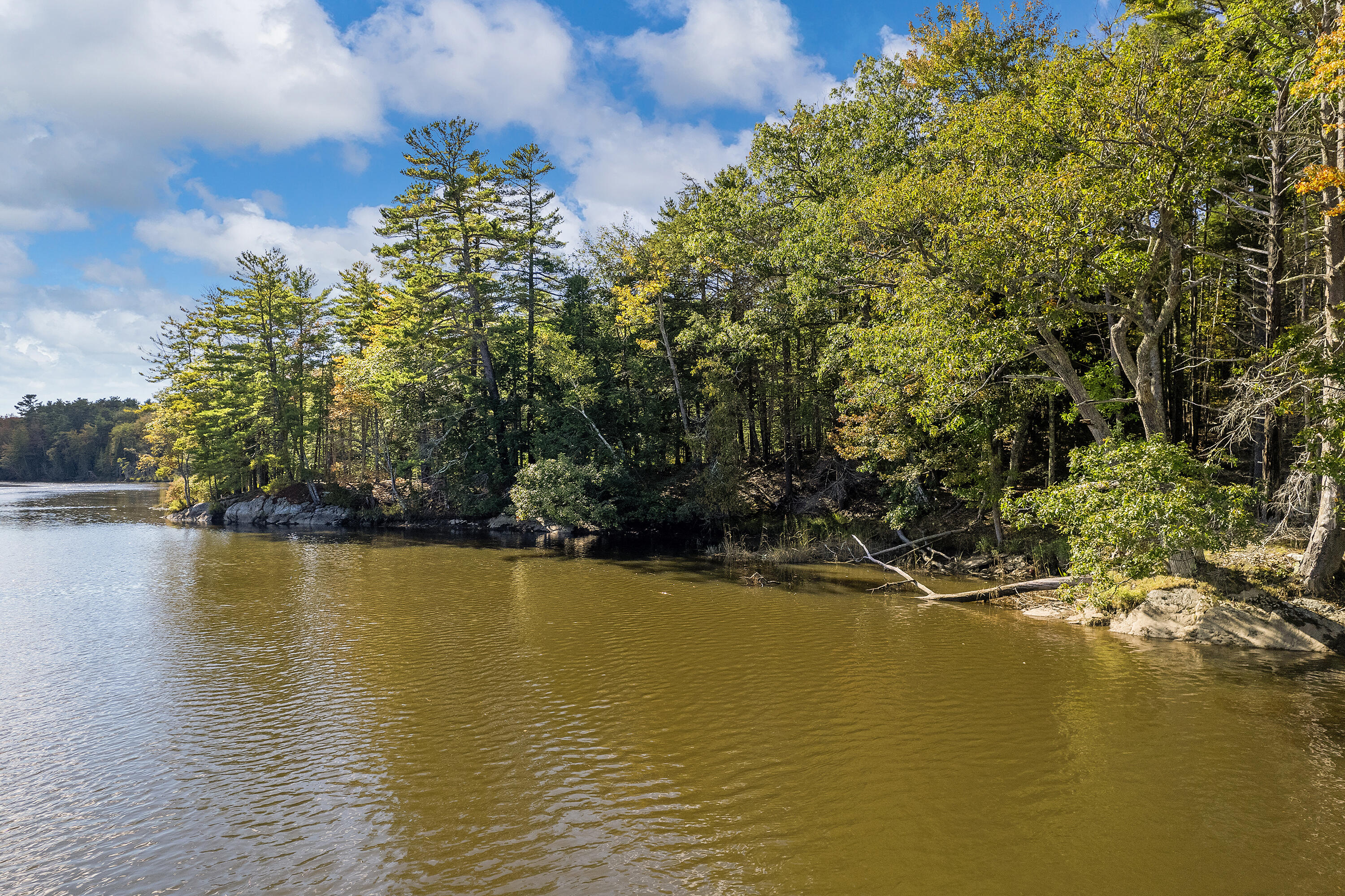 847 Middlesex Road, Topsham, ME, 04086