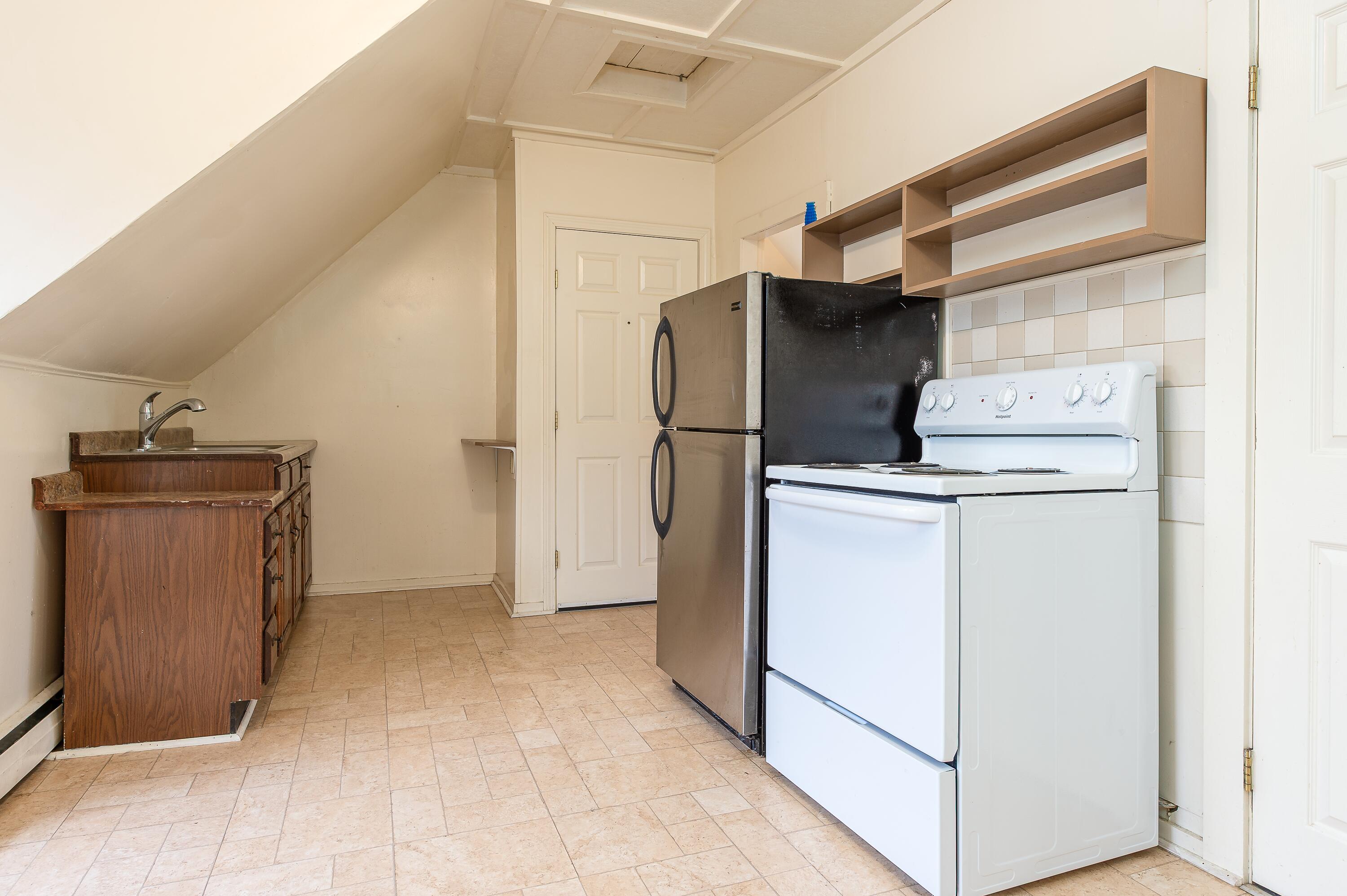 55 Roxbury Road, Mexico, ME, 04257