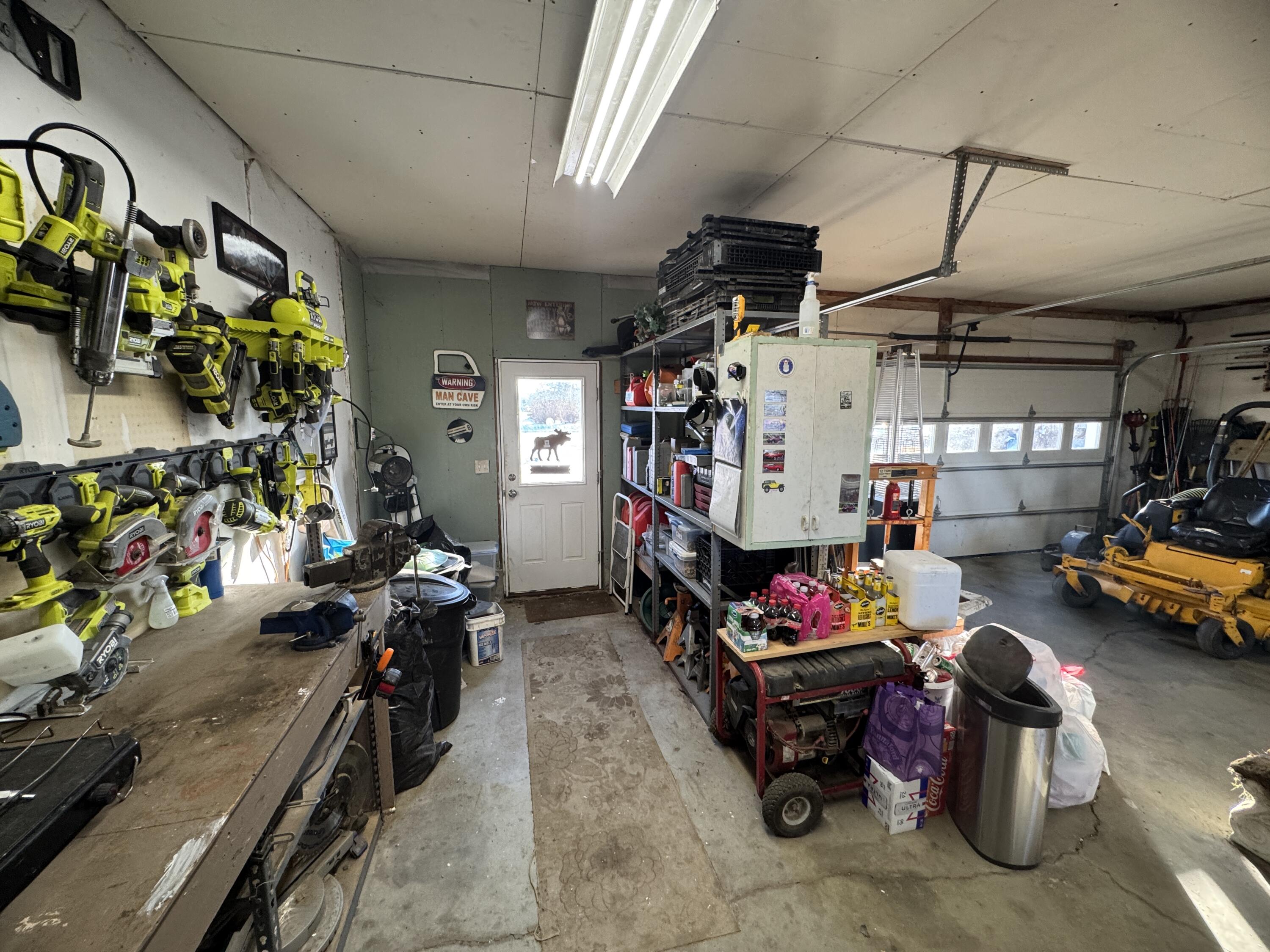 387 Exeter Road, Corinth, ME, 04427