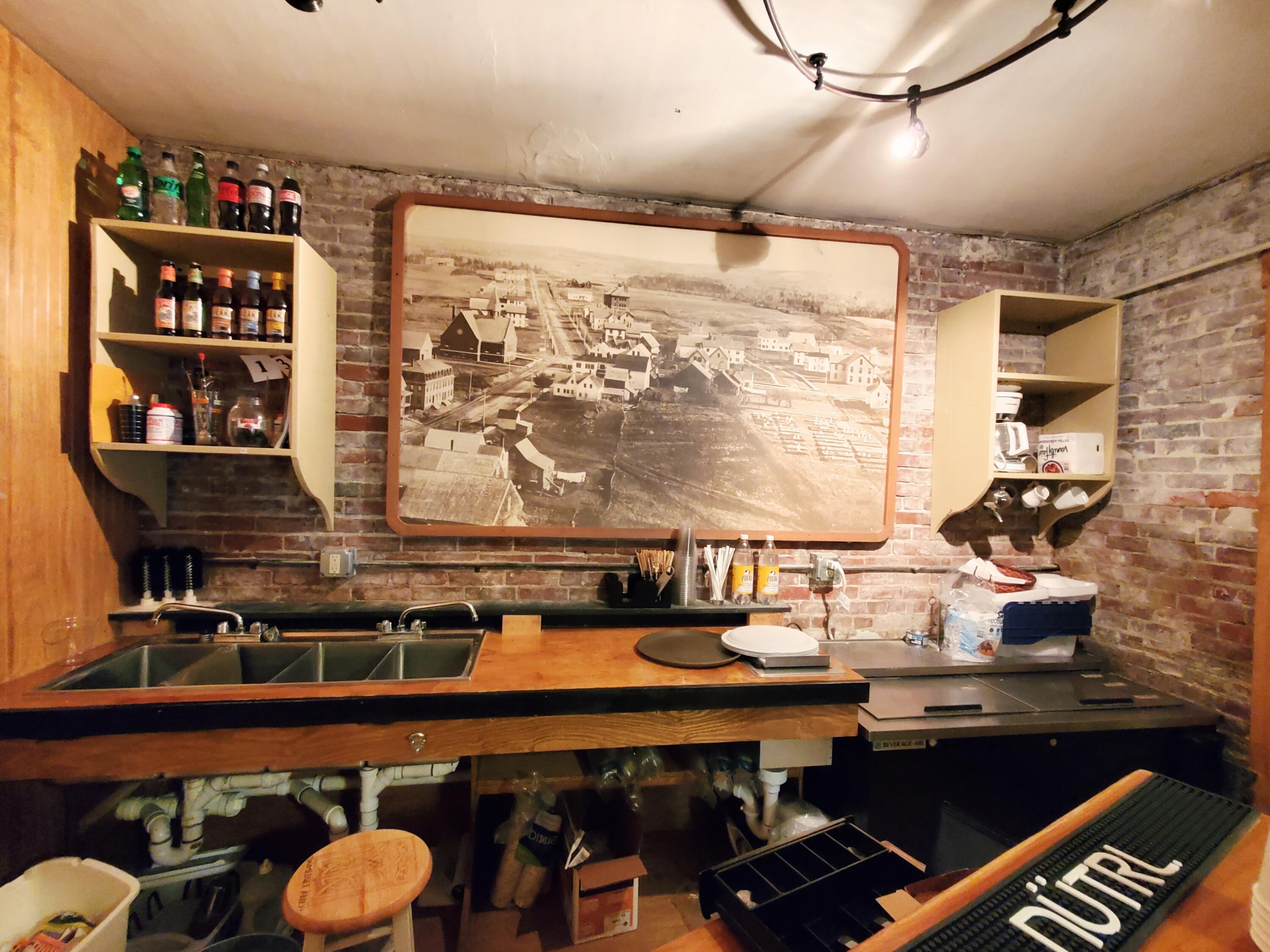 98 Main Street, Madison, ME, 04950