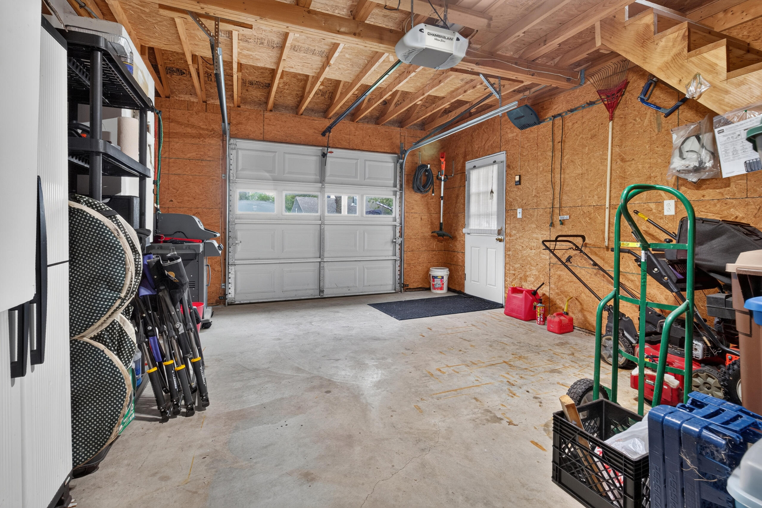 15 Brewster Street, Bangor, ME 04401 Garage