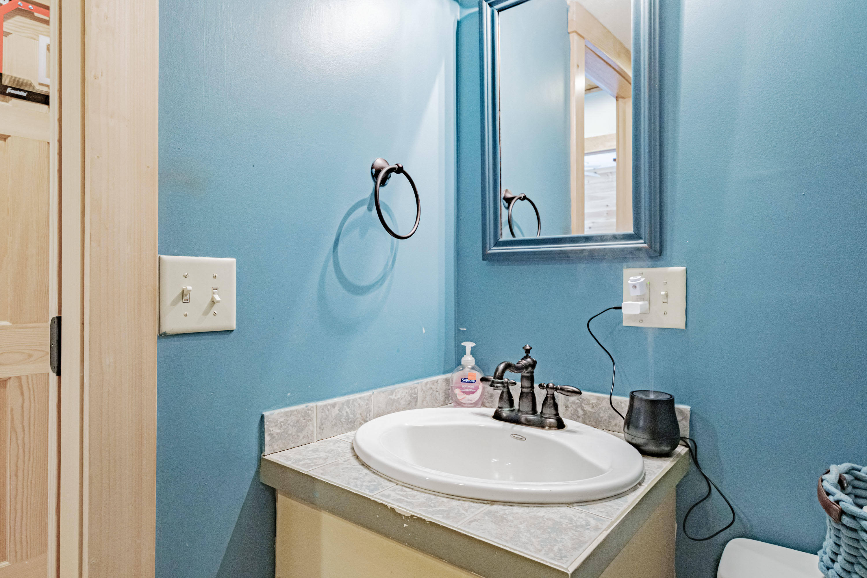 6 Gordon Avenue, Rumford, ME, 04276-4041