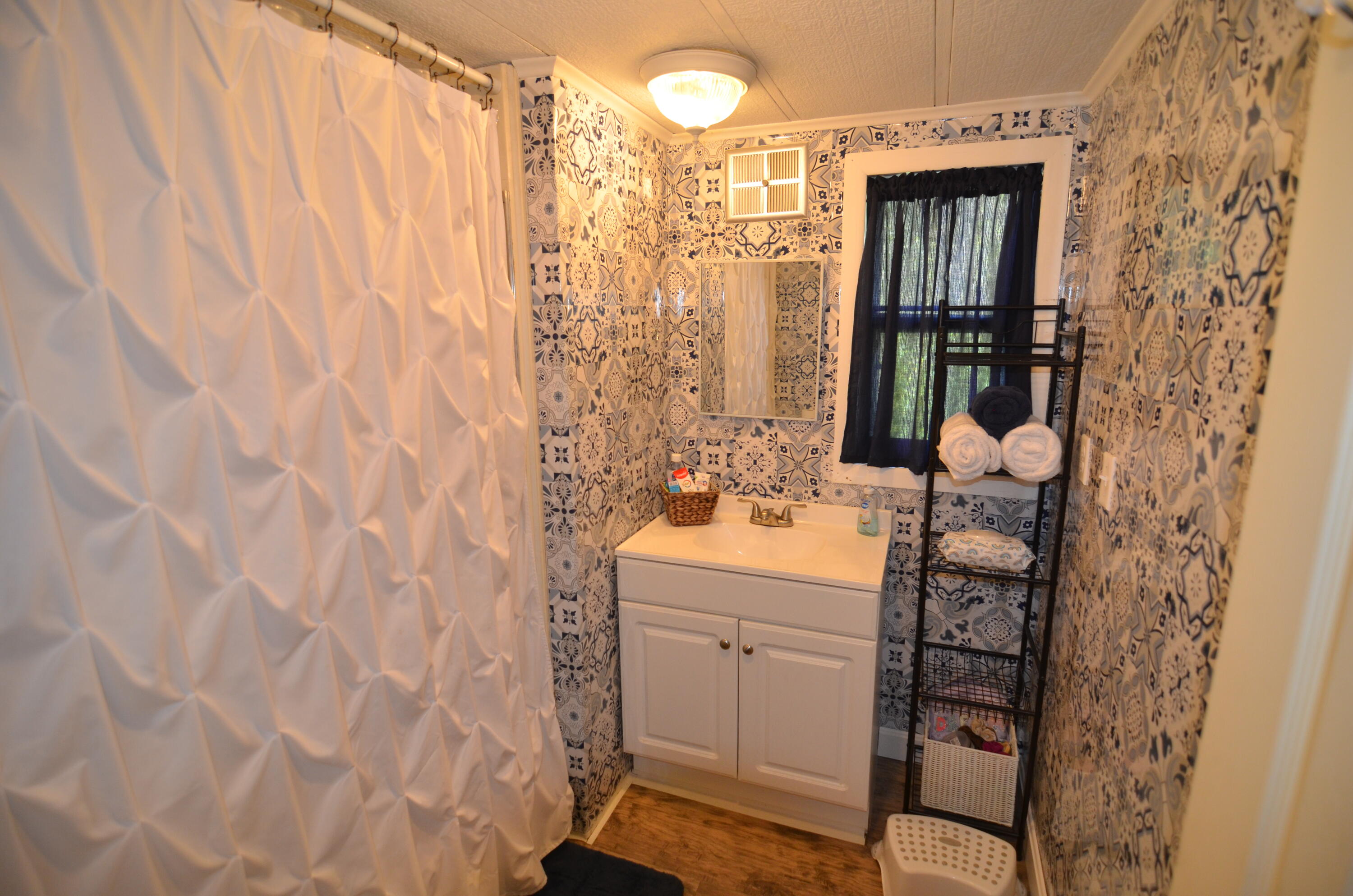 33 Coles Corner Road Road, Winterport, ME, 04496