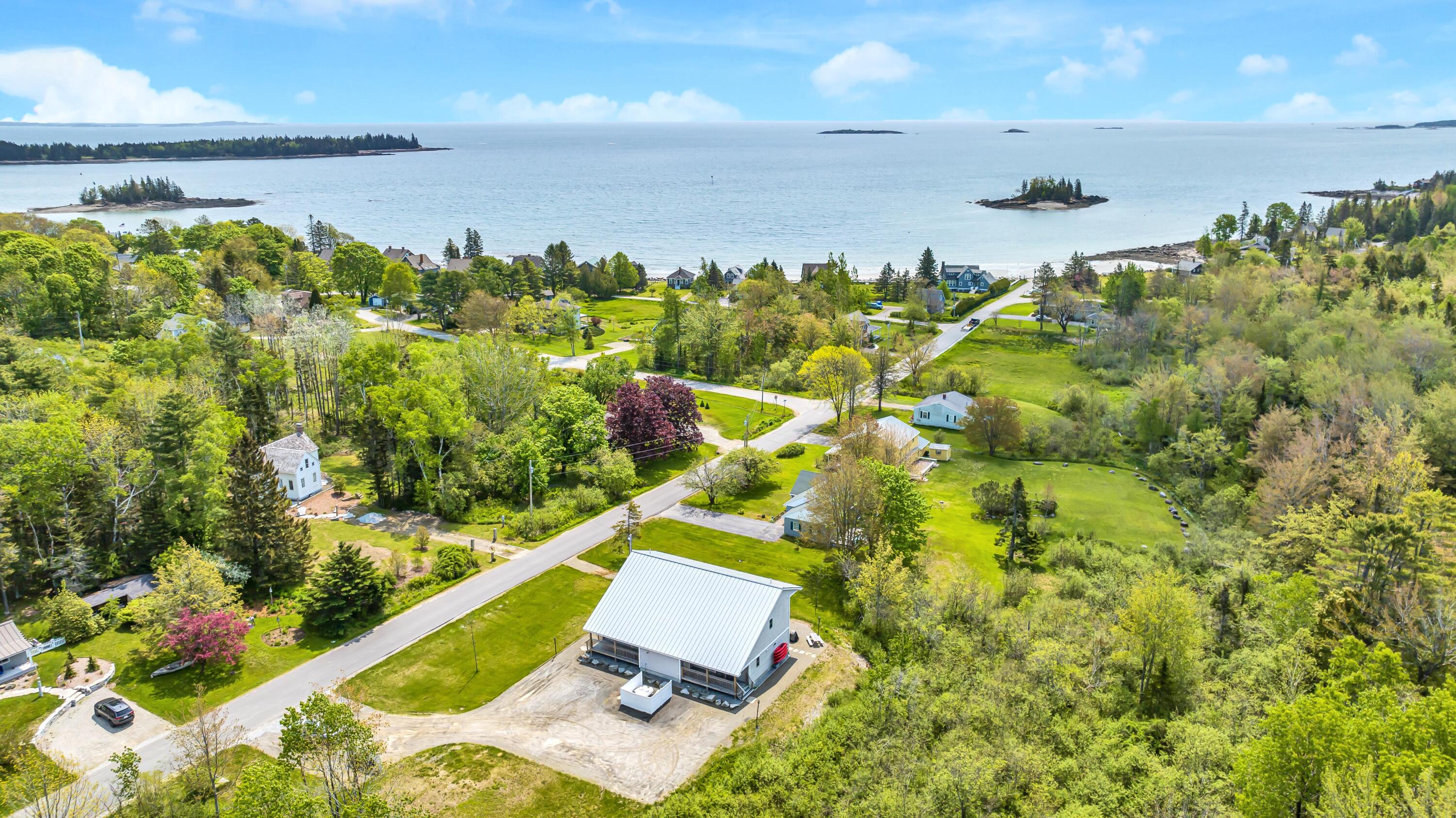 19 Crescent Beach Road, Owls Head, ME, 04854