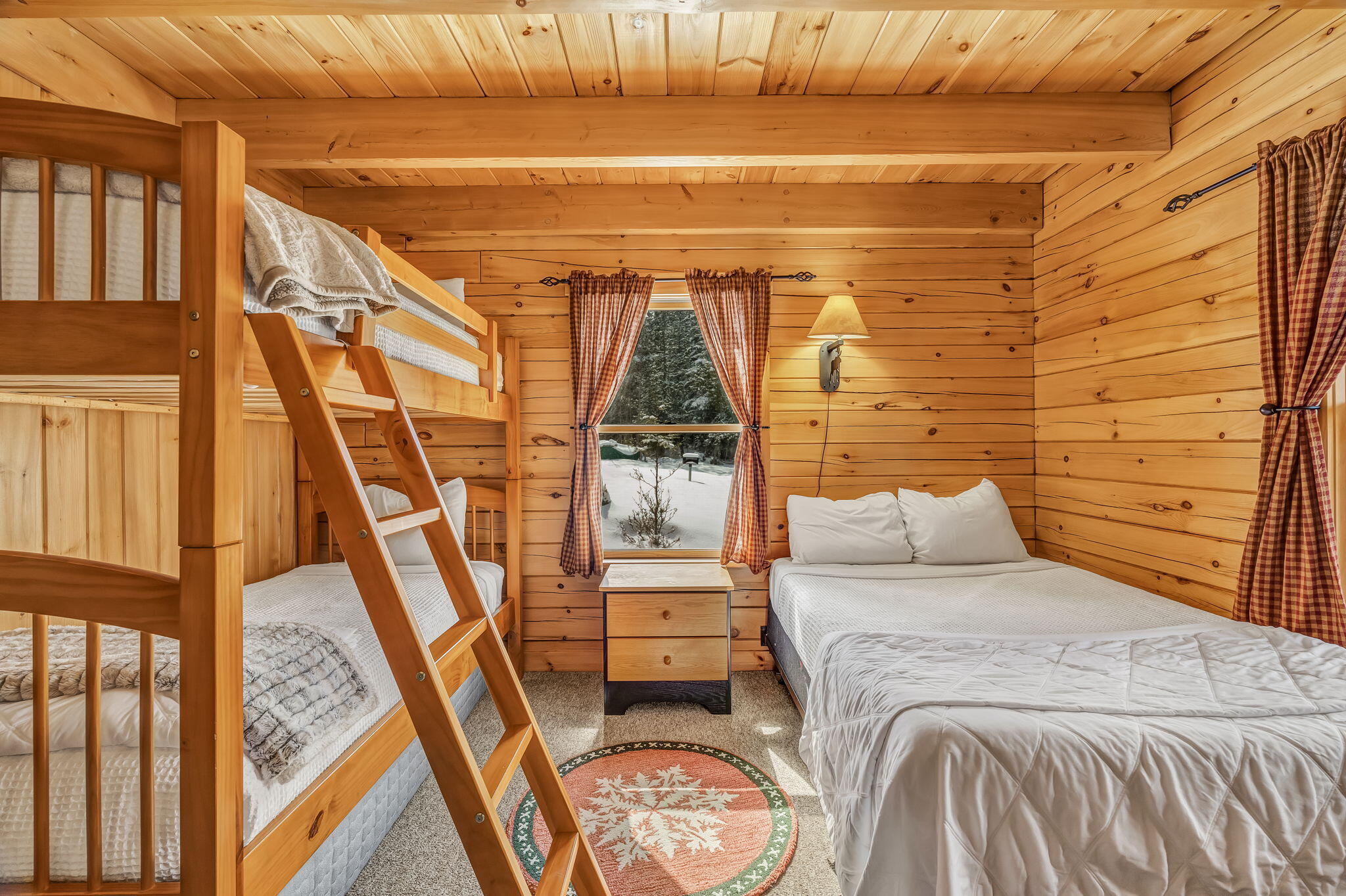 1 Woodys Lane, Rangeley, ME, 04970