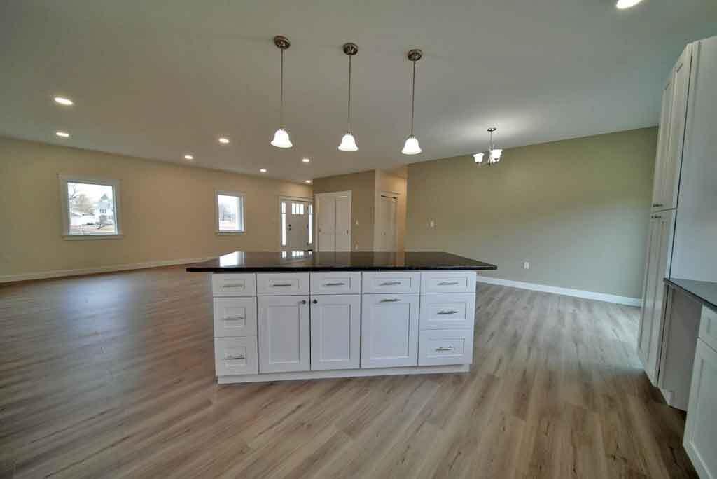 9 Lilac Lane, Houlton, ME, 04730