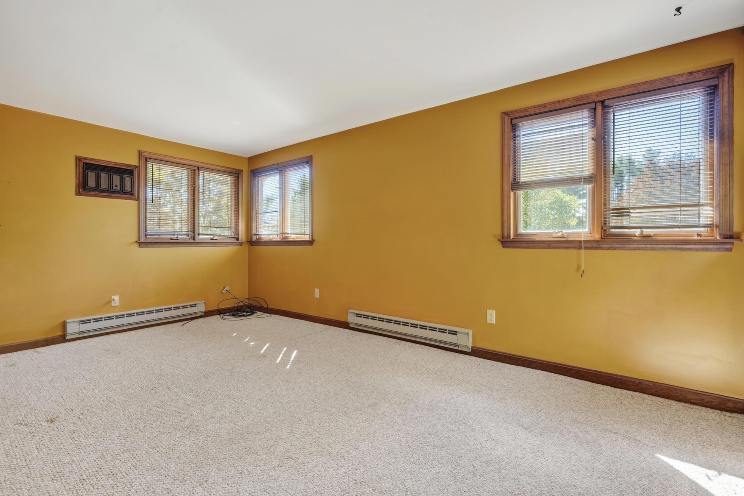 2 Brookfield Road