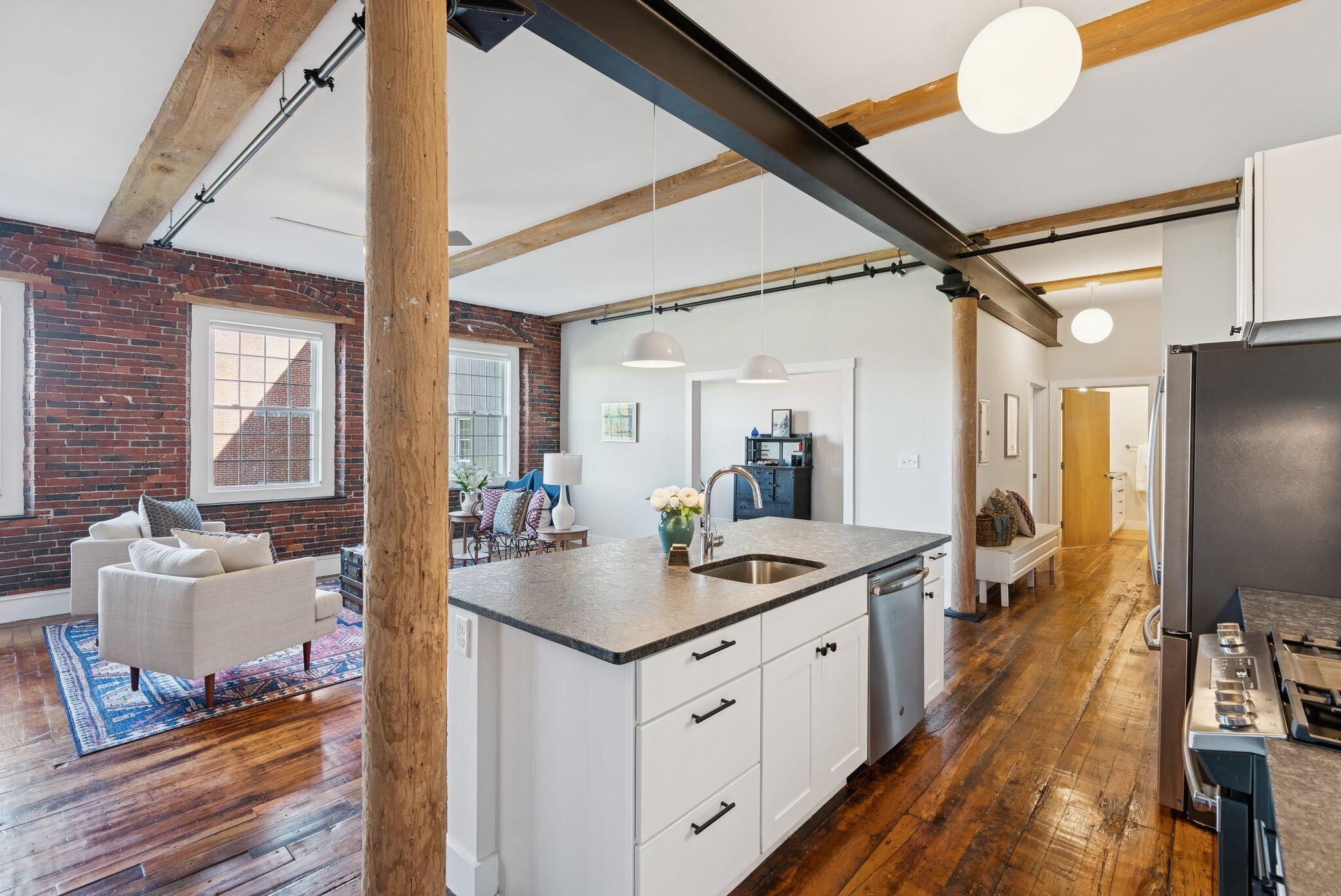 2 Main Street UNIT 15-403, Biddeford, ME, 04005