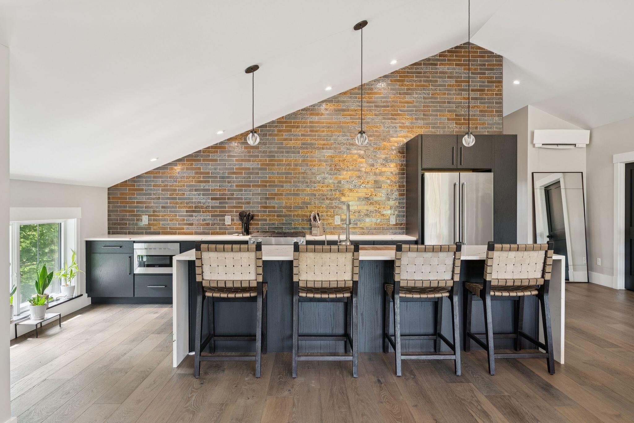 440 Blackstrap Road, Falmouth, ME, 04105