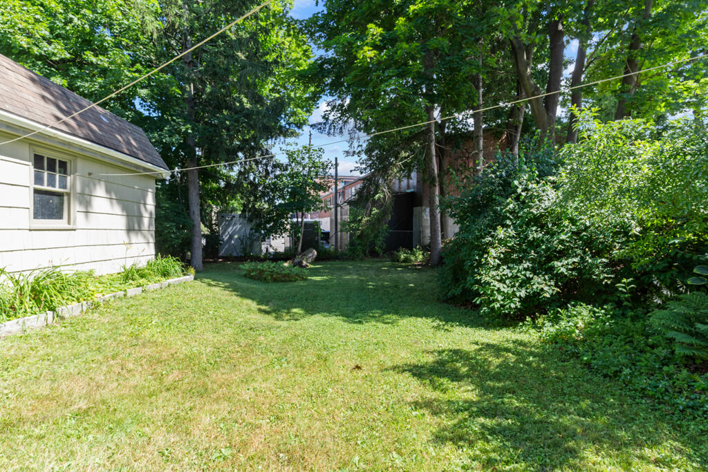 48 Belmont Street, Portland, ME 04101 DSC03041