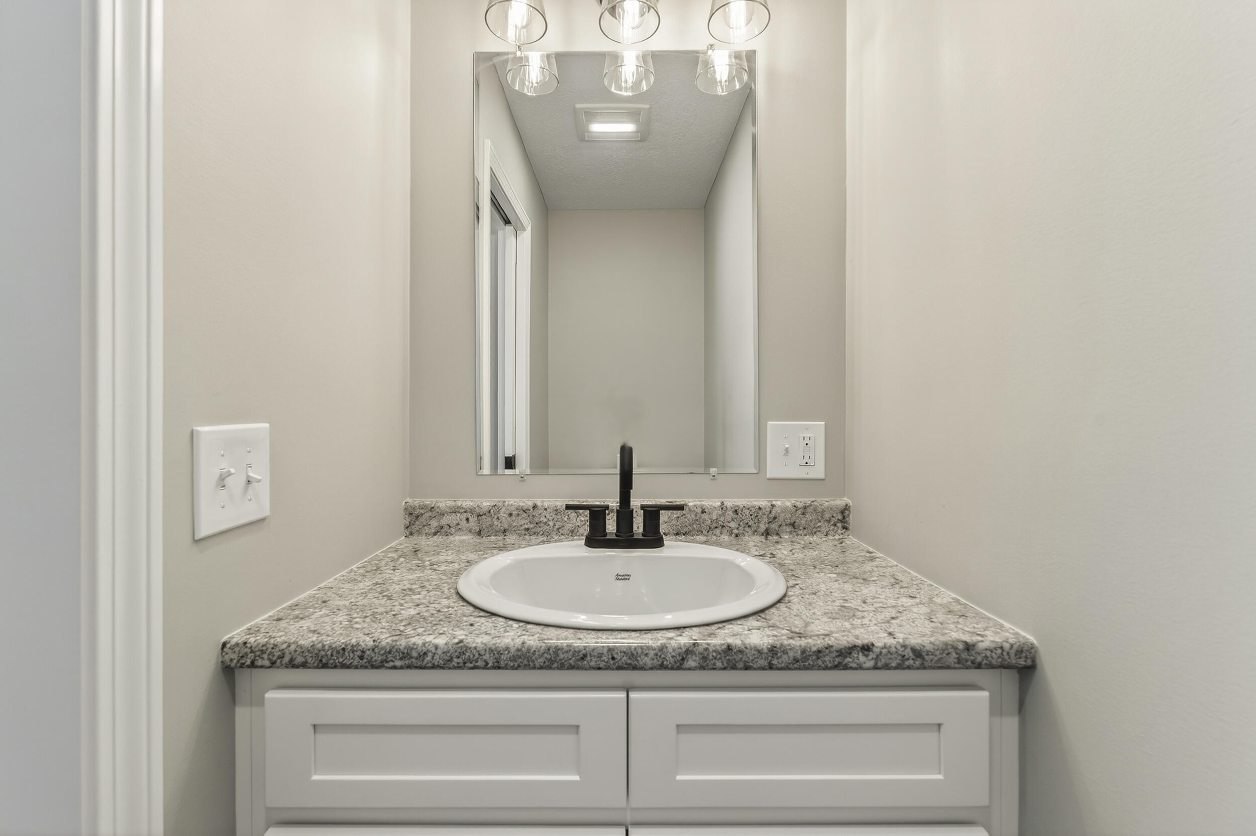 5 Blaine Street UNIT 107, Saco, ME, 04072