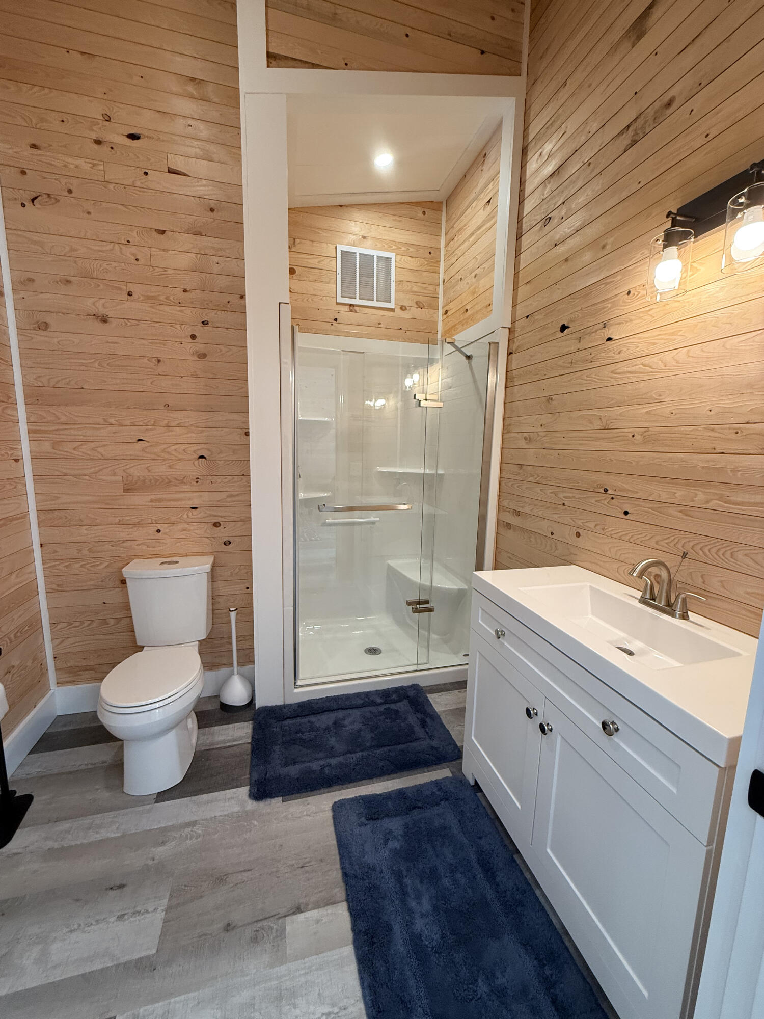 21 Eilidh Lane UNIT 2, Belfast, ME, 04915