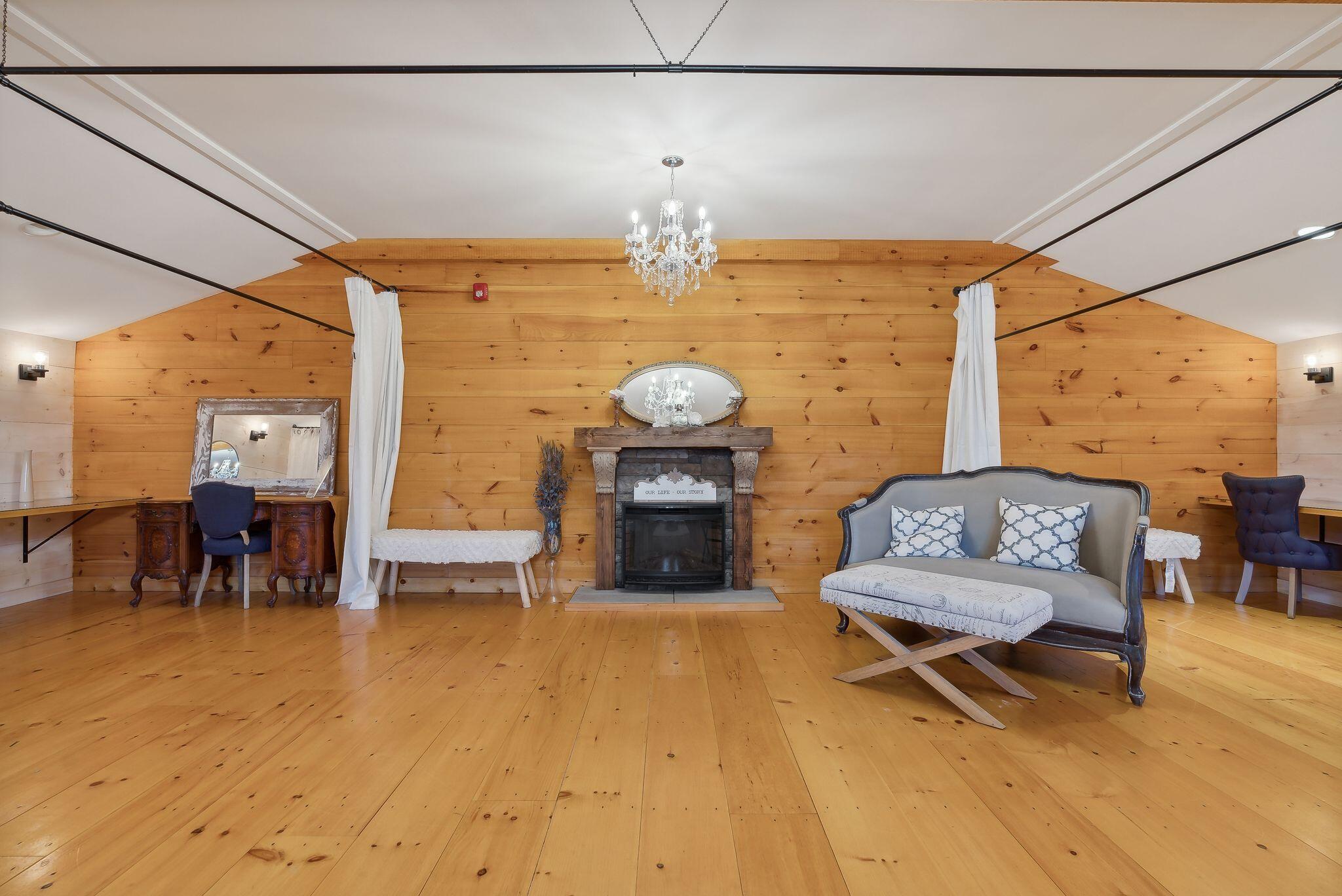 78 + 98 Hussey Hill Road, Oakland, ME, 04963