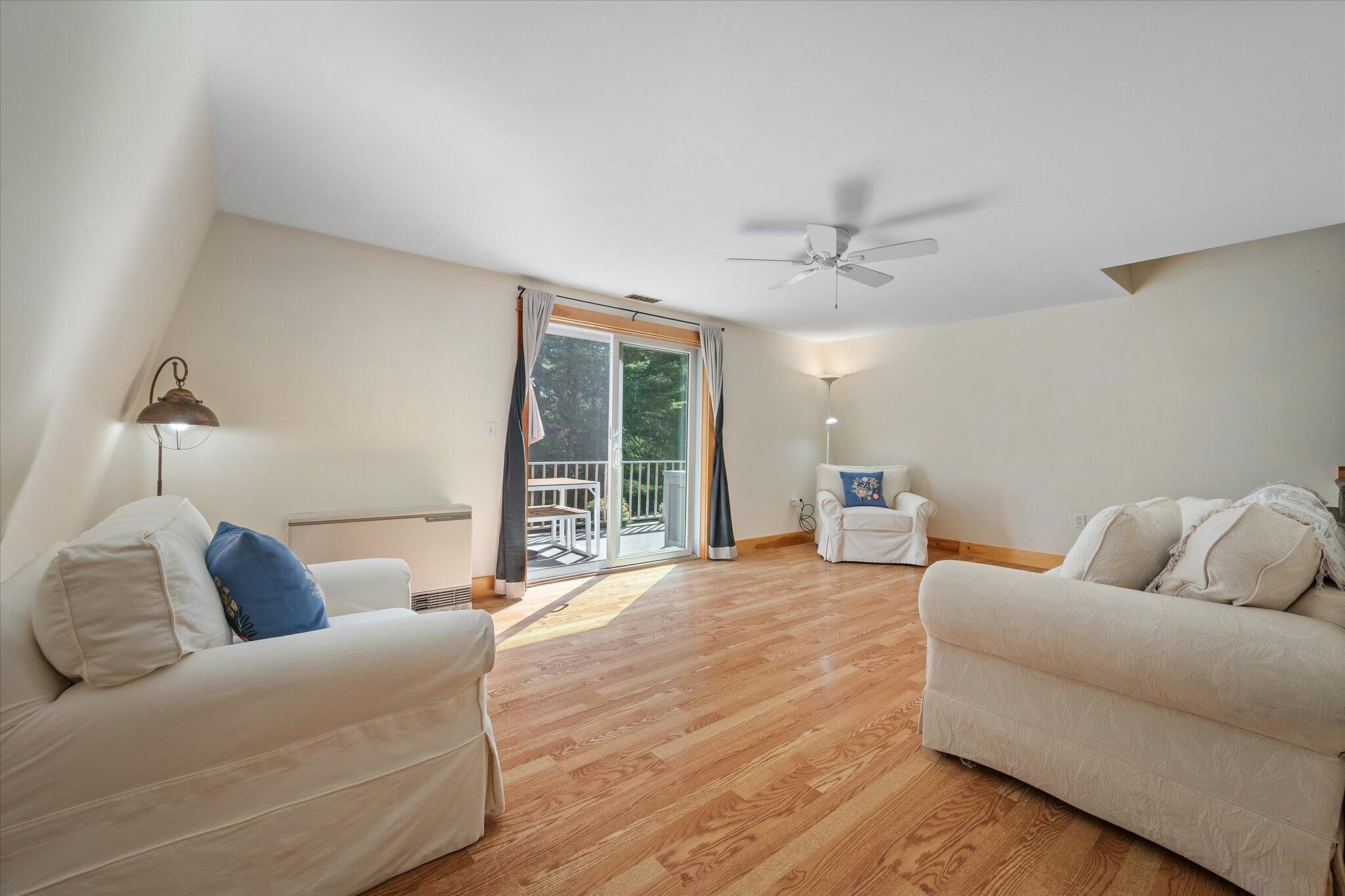 10 Maslow Square UNIT 10, Blue Hill, ME, 04614