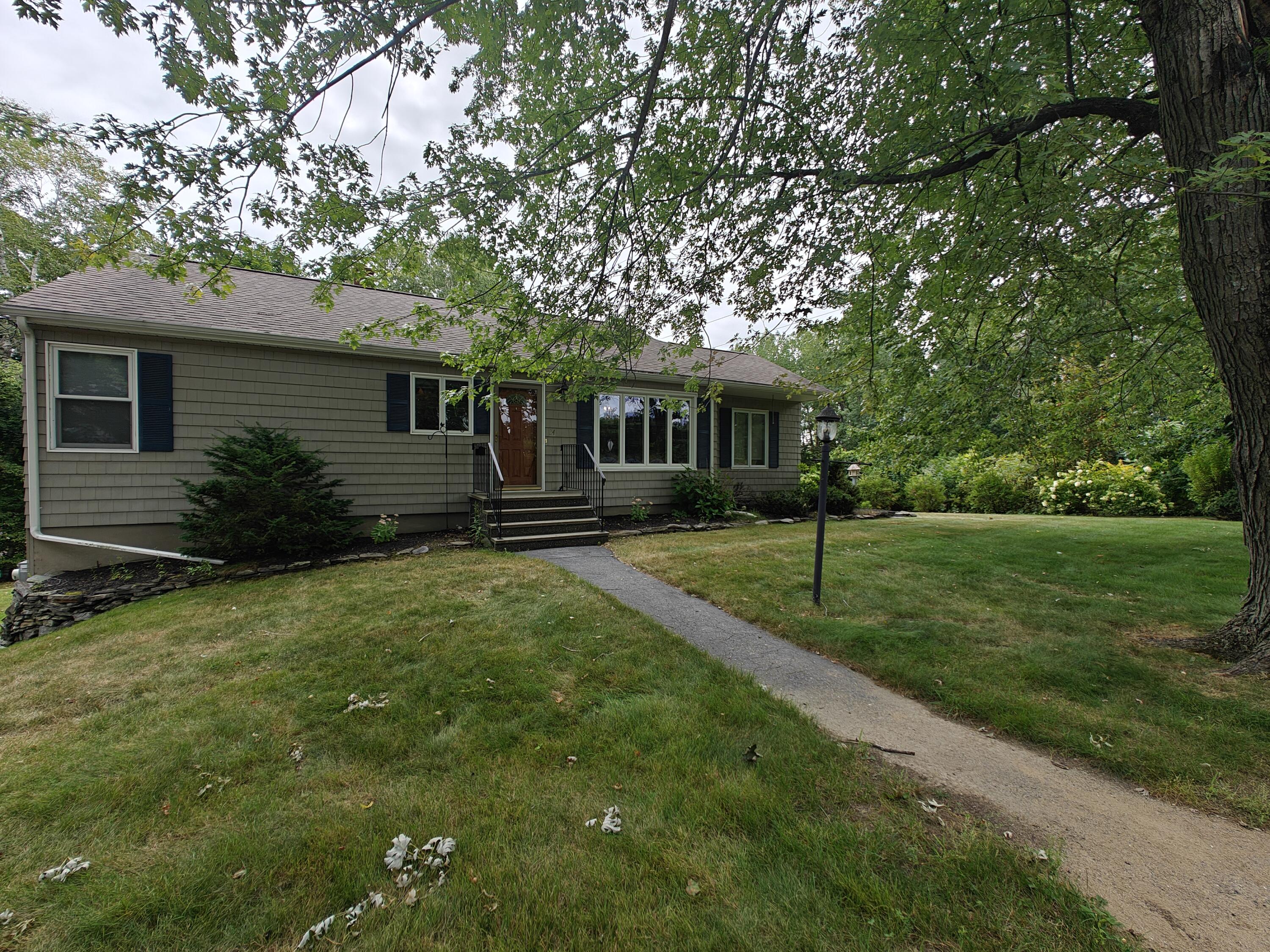 Photo of 34 Rosewood Avenue Lewiston ME 04240