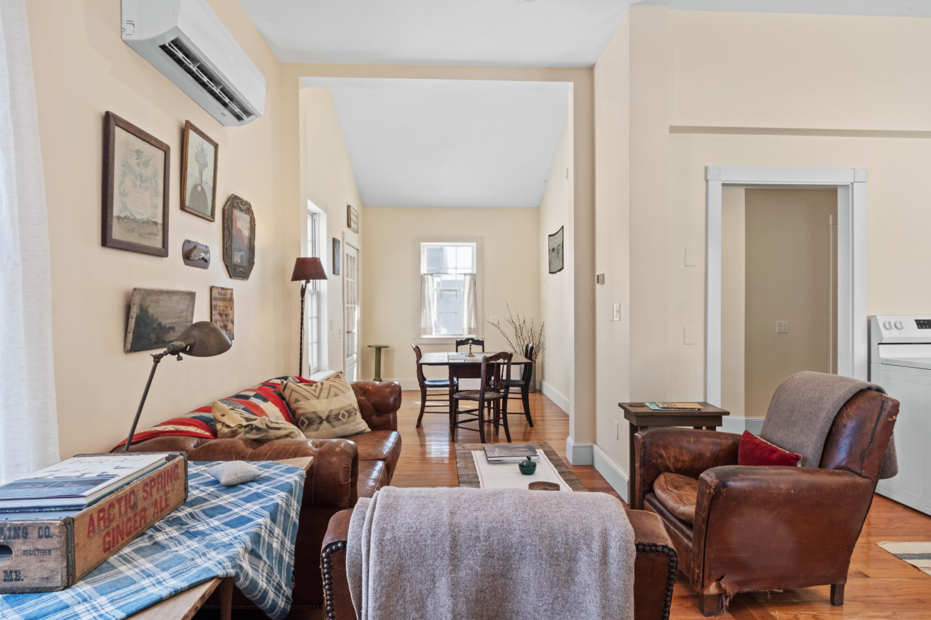 31-33 Booker Street UNIT 4, Thomaston, ME, 04861