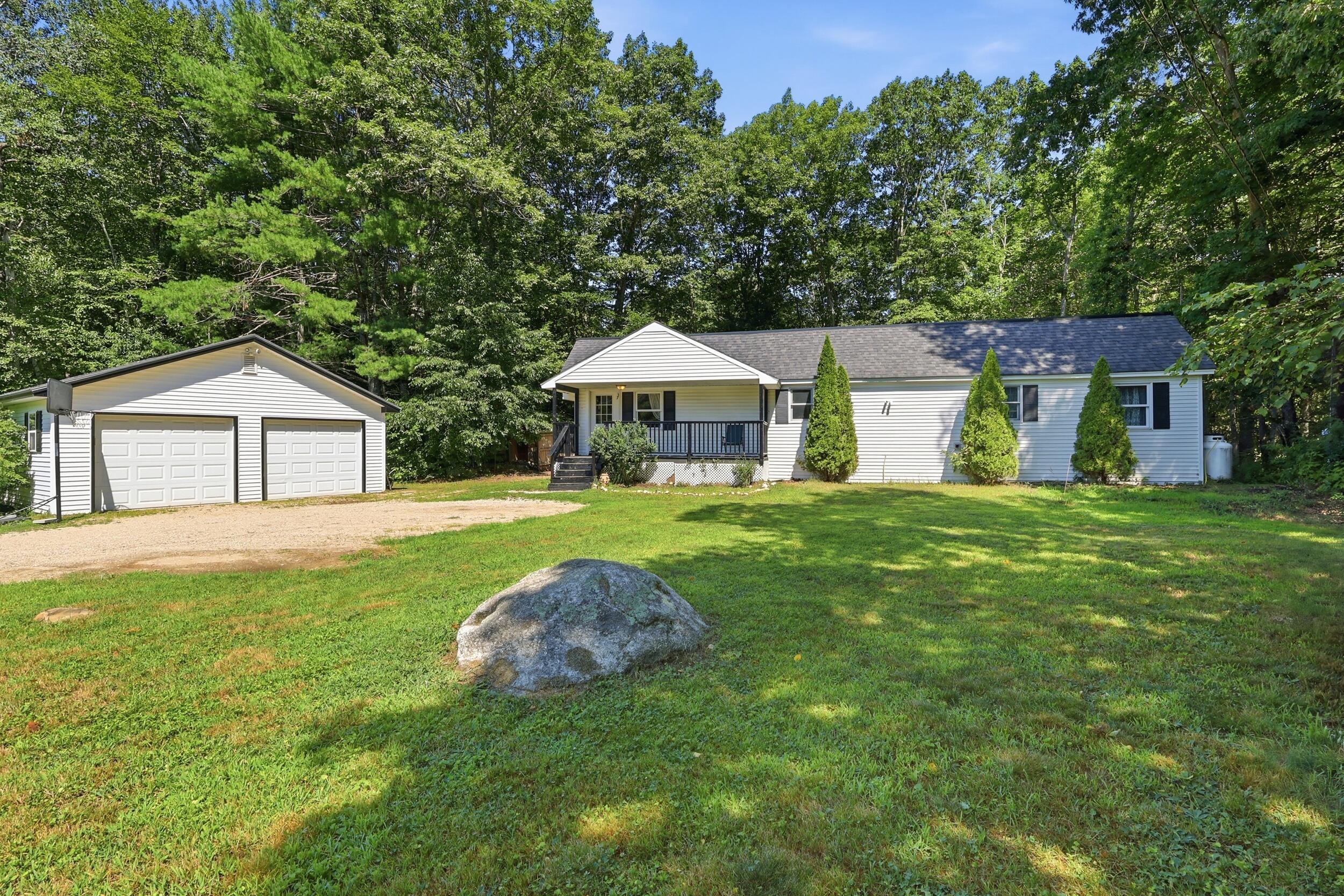 Photo of 37 Shaw Road New Gloucester ME 04260