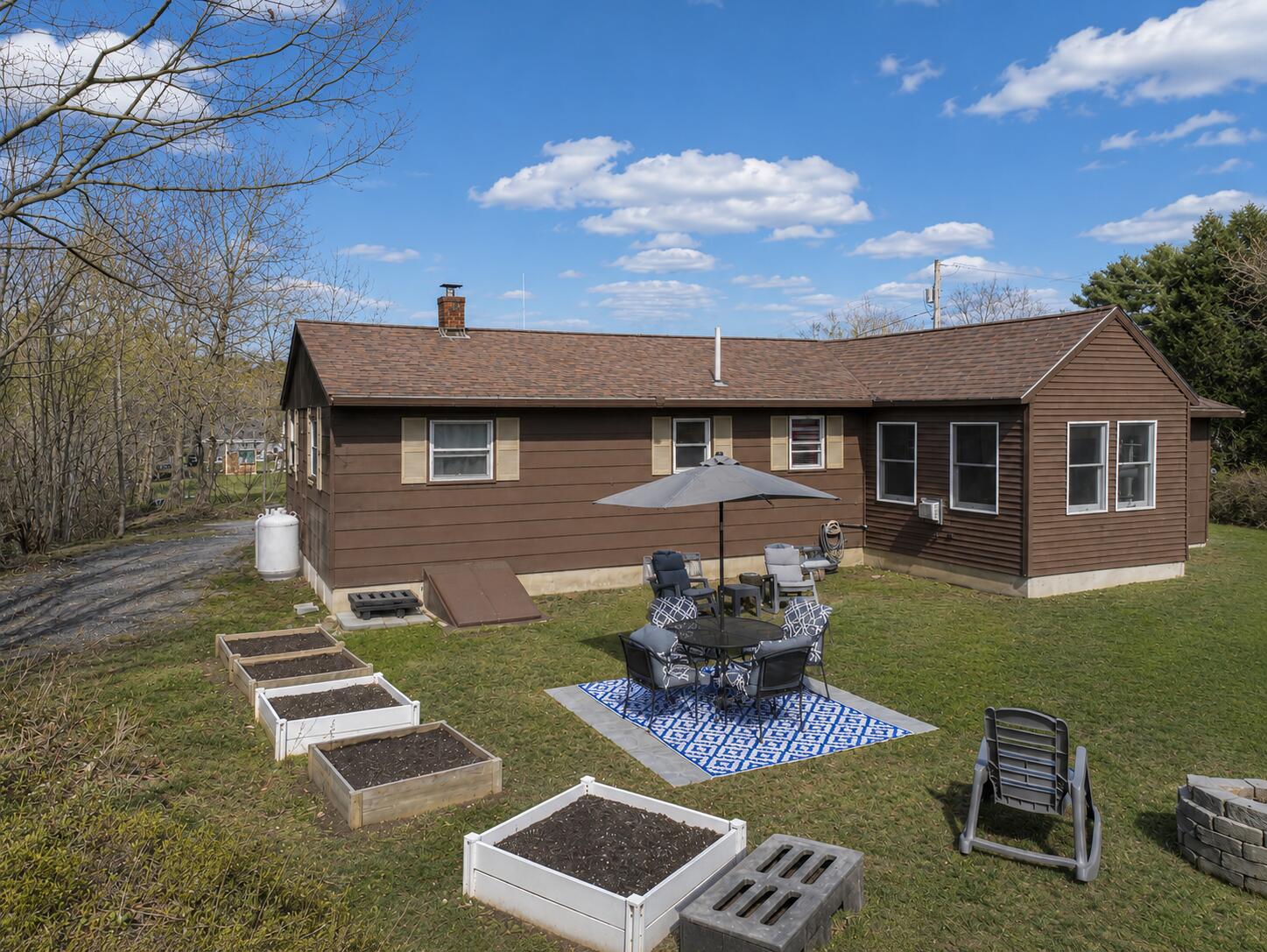 32 Lawn Avenue, Gorham, ME, 04038