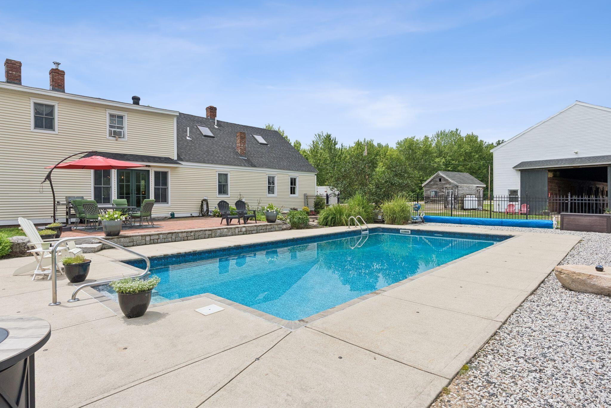 305 River Road, Hollis, ME, 04042