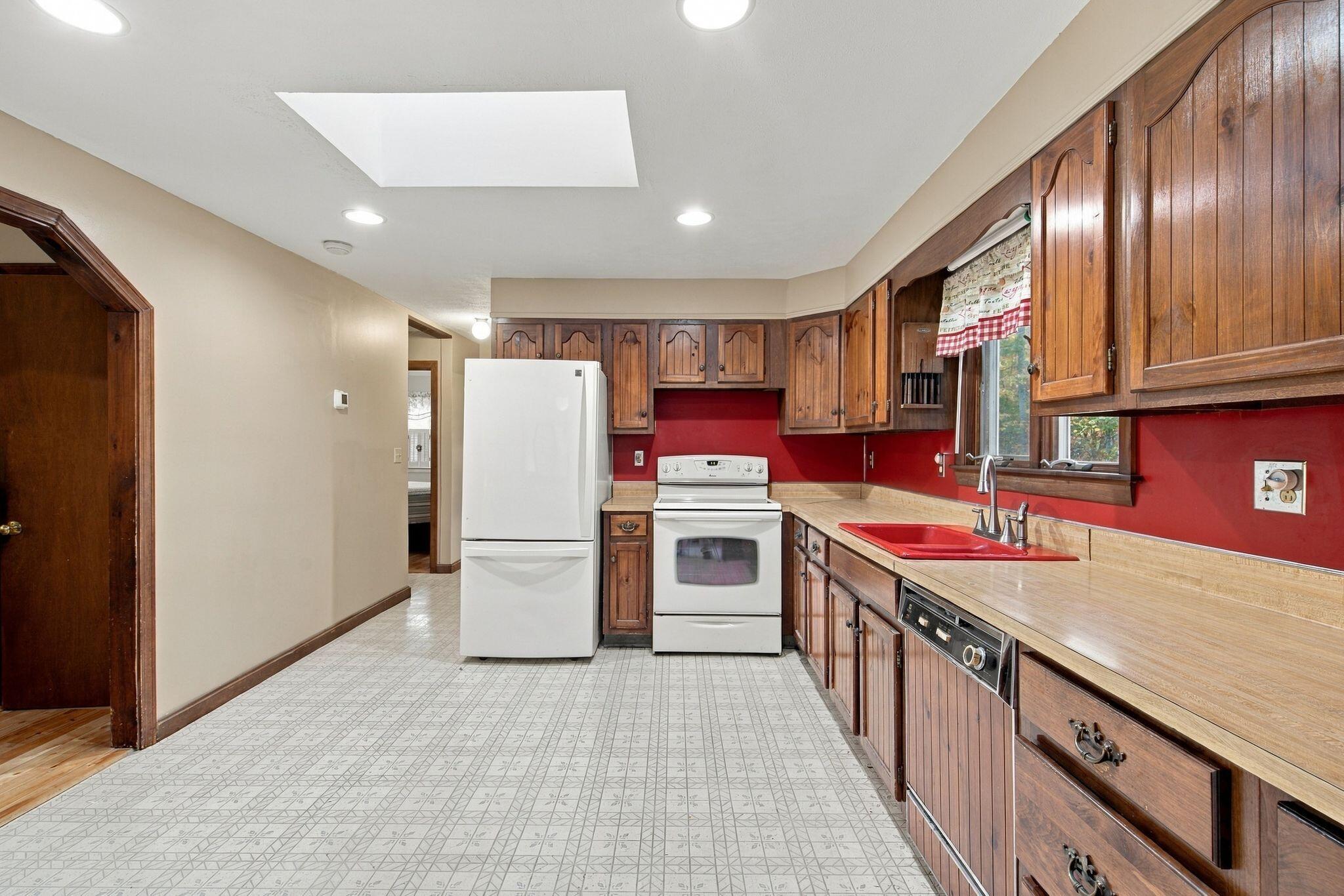 1472 Walnut Hill Road