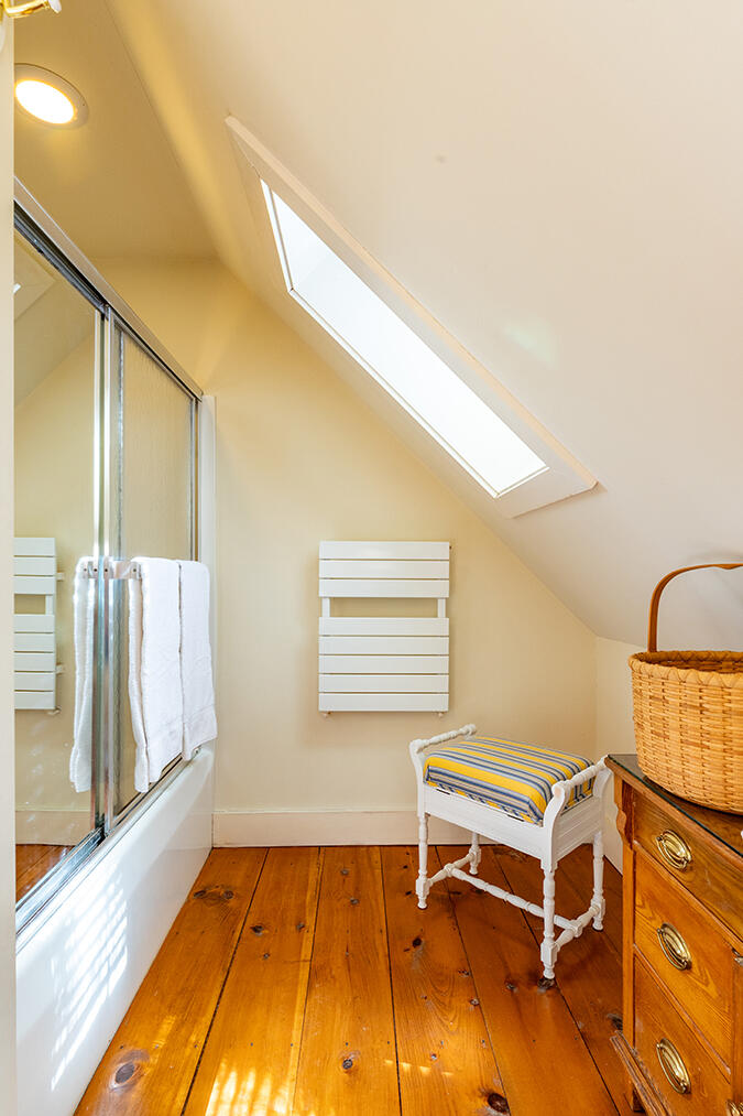 8 Chestnut Hill, Camden, ME, 04843