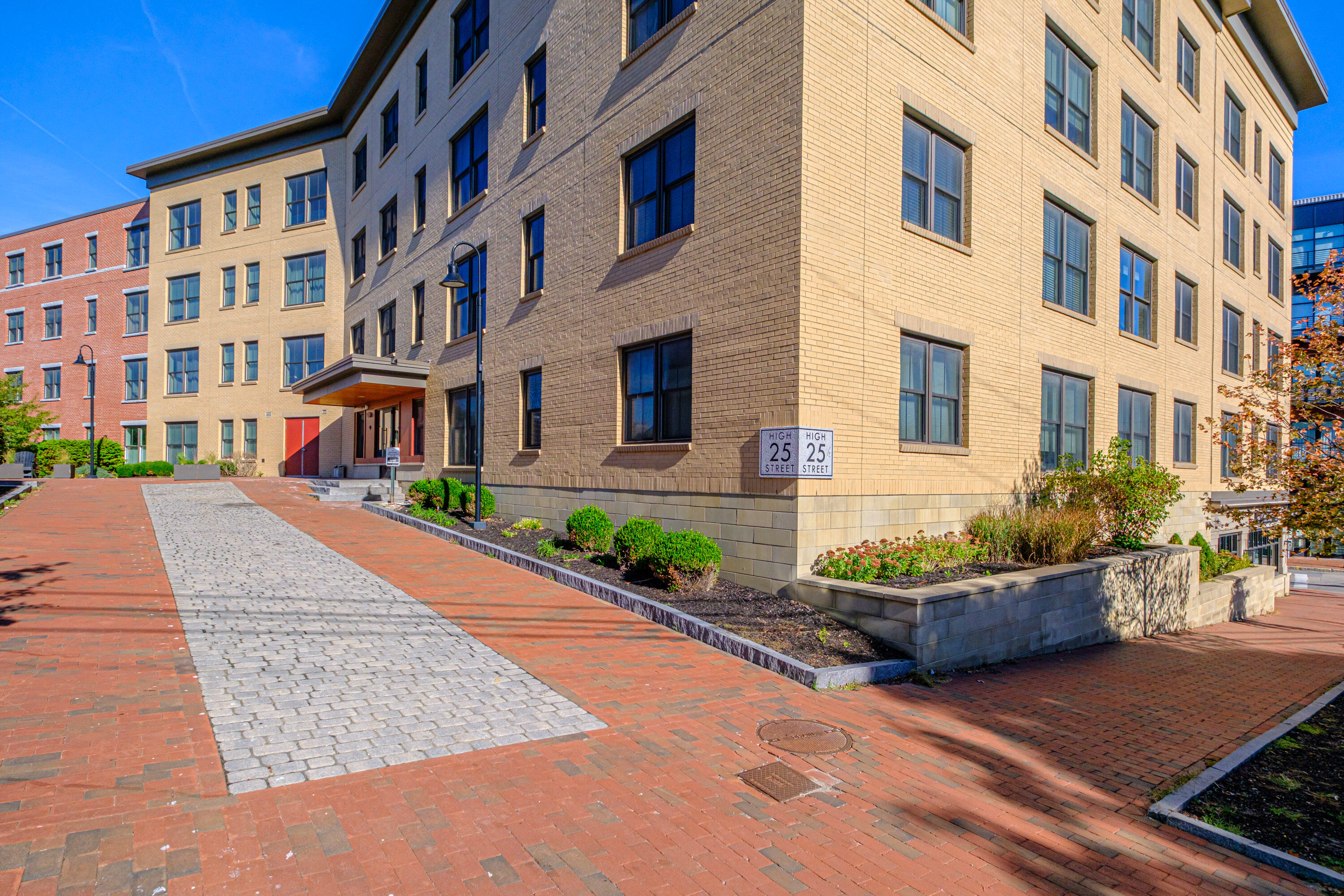25 High Street UNIT 214, Portland, ME, 04101