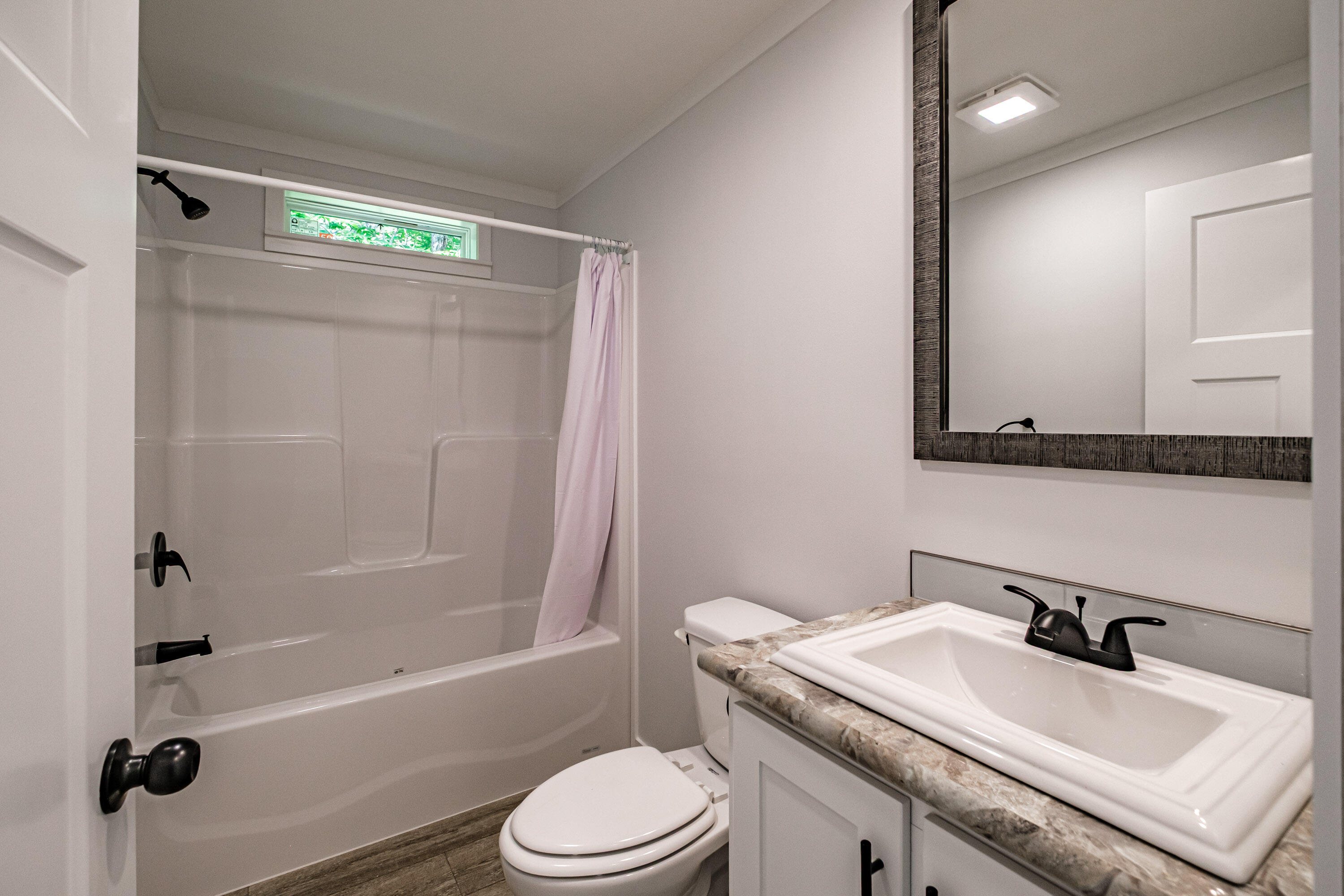 6 Laurik Lane, Naples, ME, 04055
