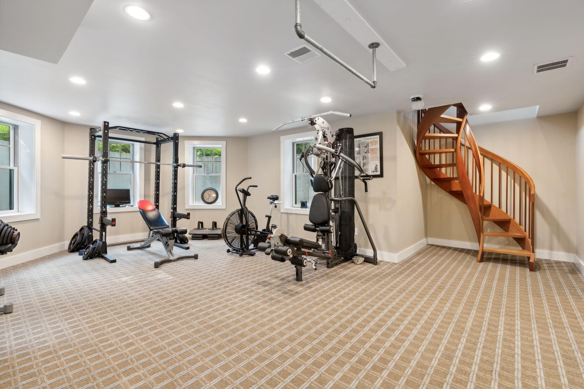 224 Ledges Road S, Naples, ME, 04055