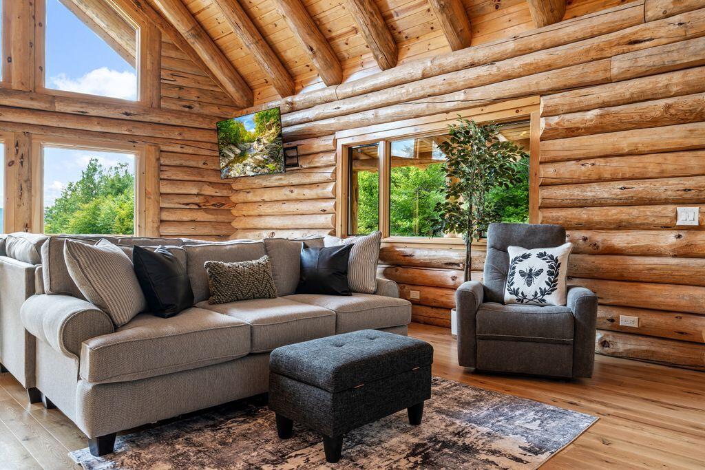 366 Glades View Avenue, Newry, ME, 04261