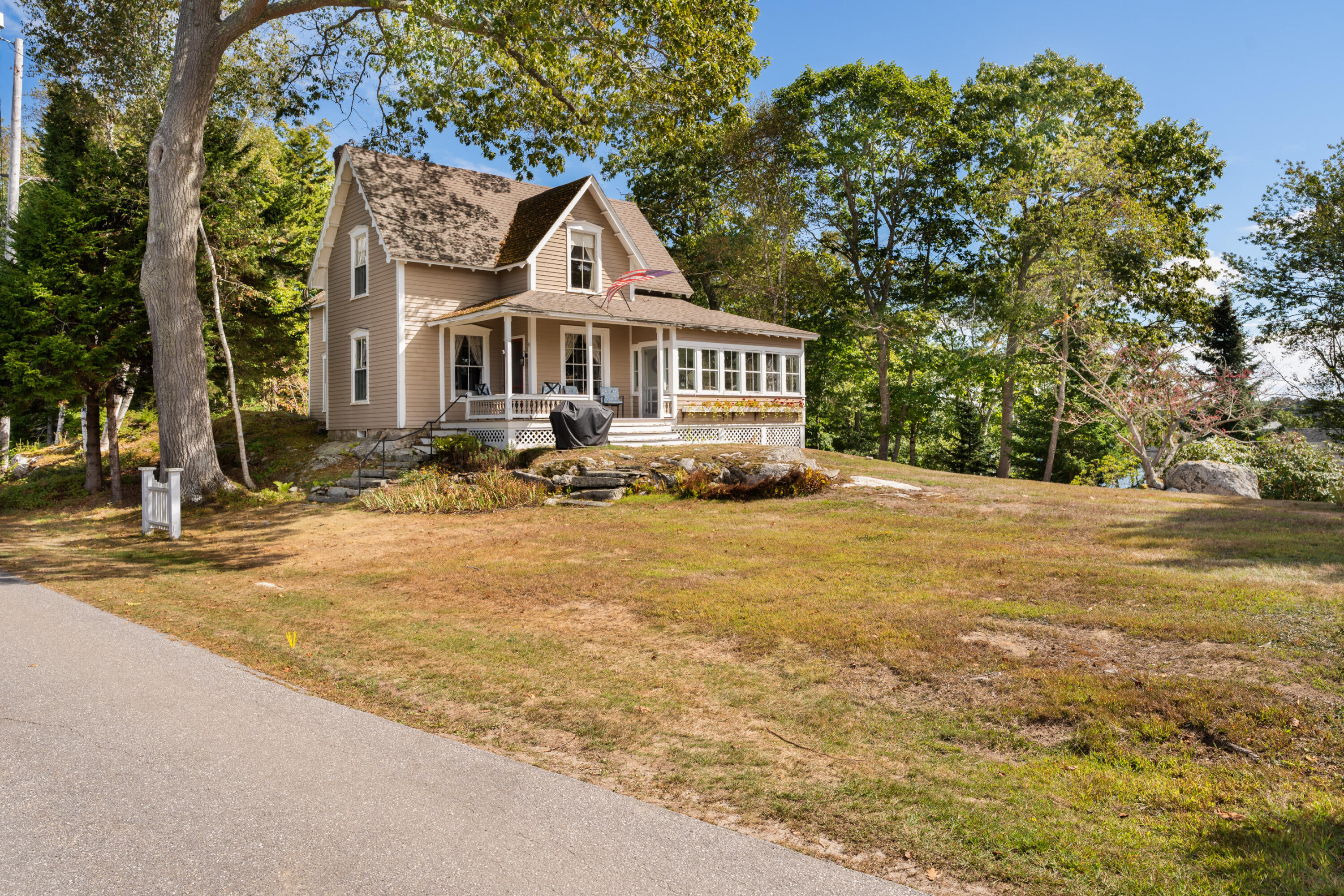 83 Central Avenue, Brunswick, ME, 04011