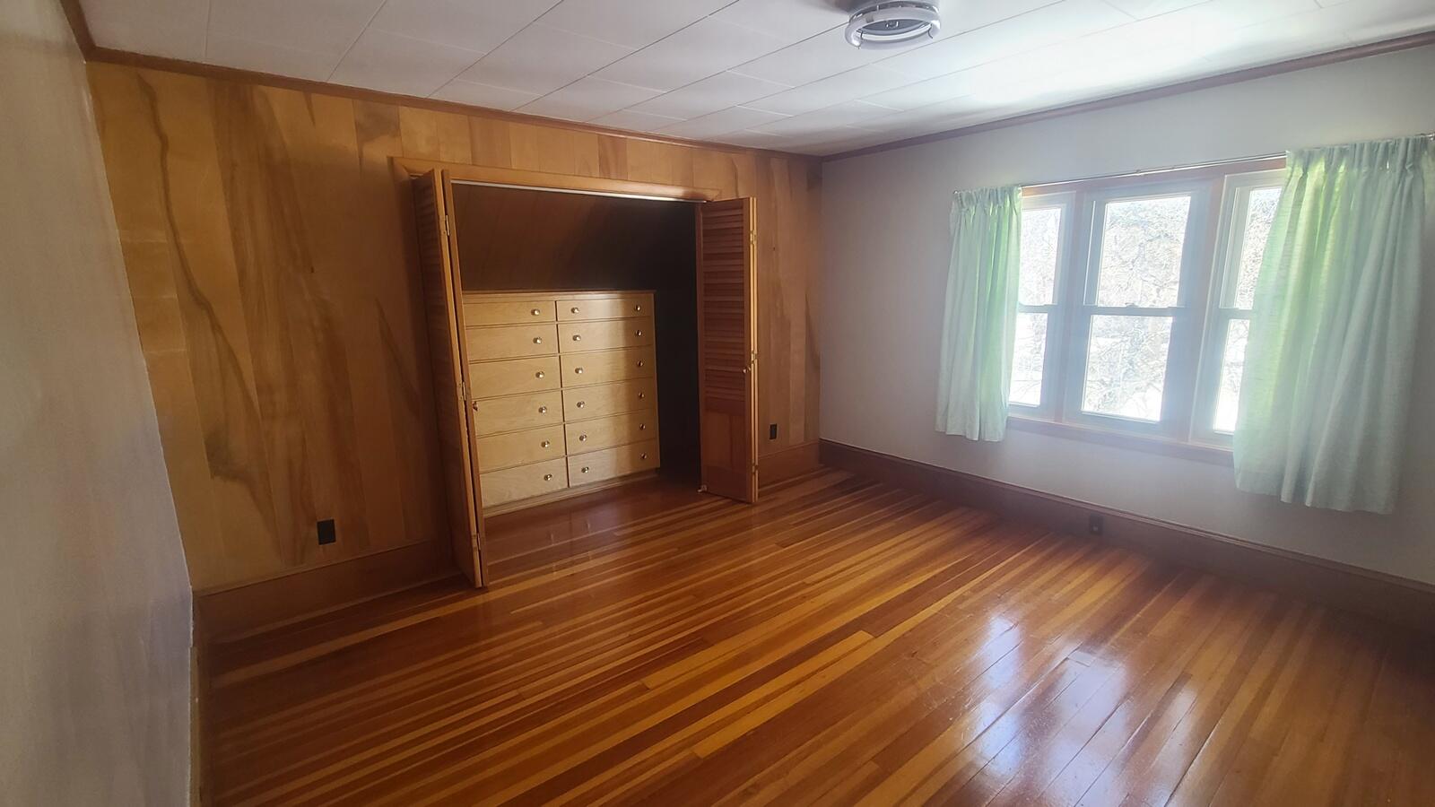 34 Dyer Street, Presque Isle, ME, 04769