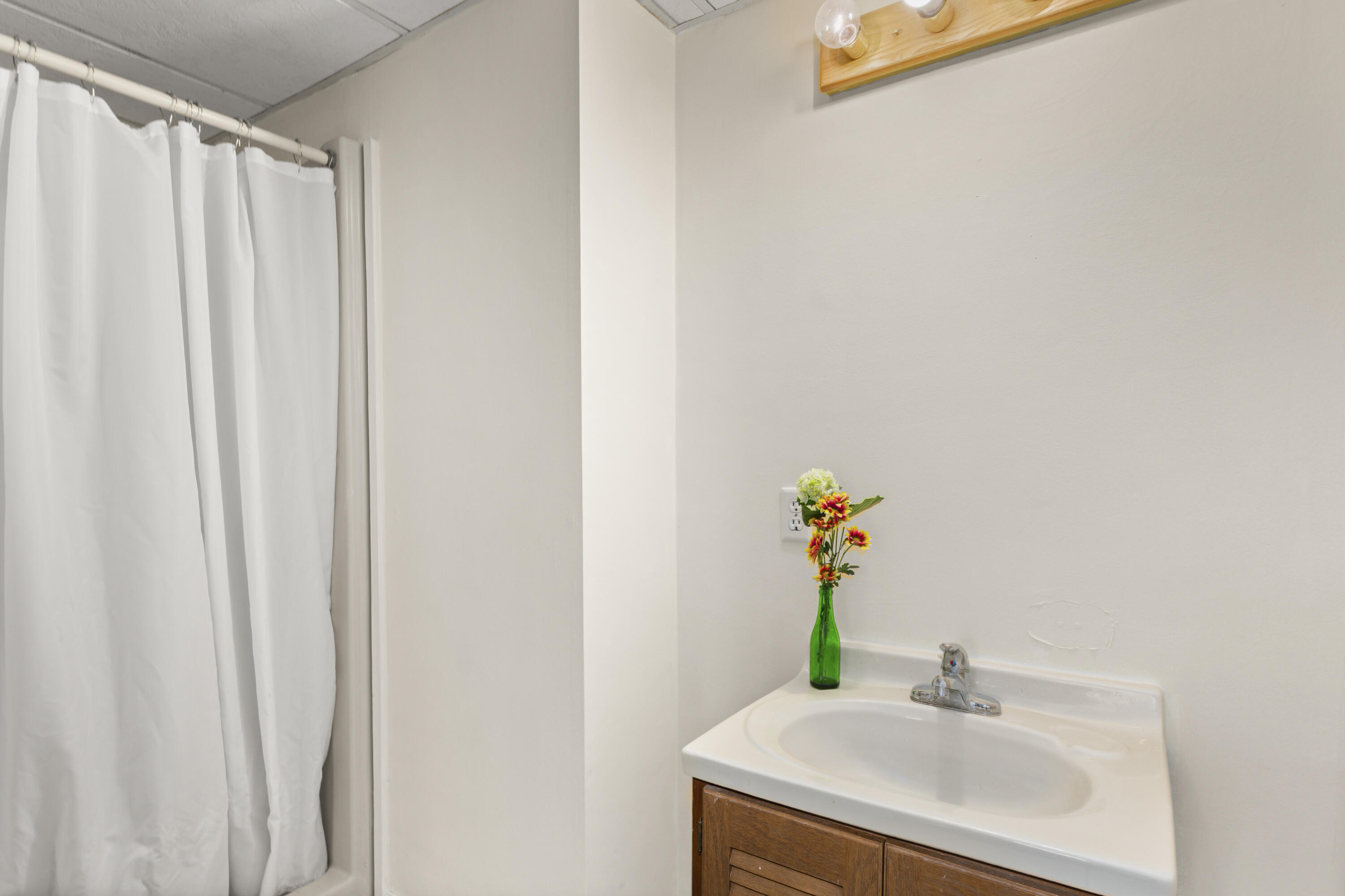 13 Hemlock Drive, Lincolnville, ME, 04849