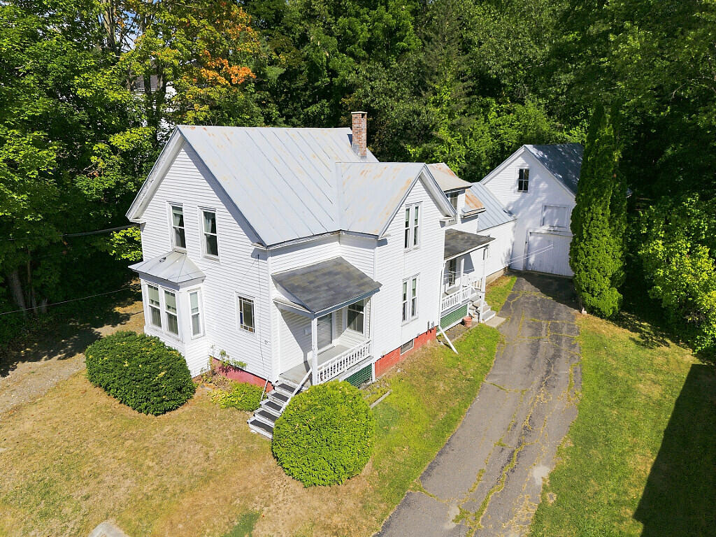Photo of 77 High Street Waterville ME 04901
