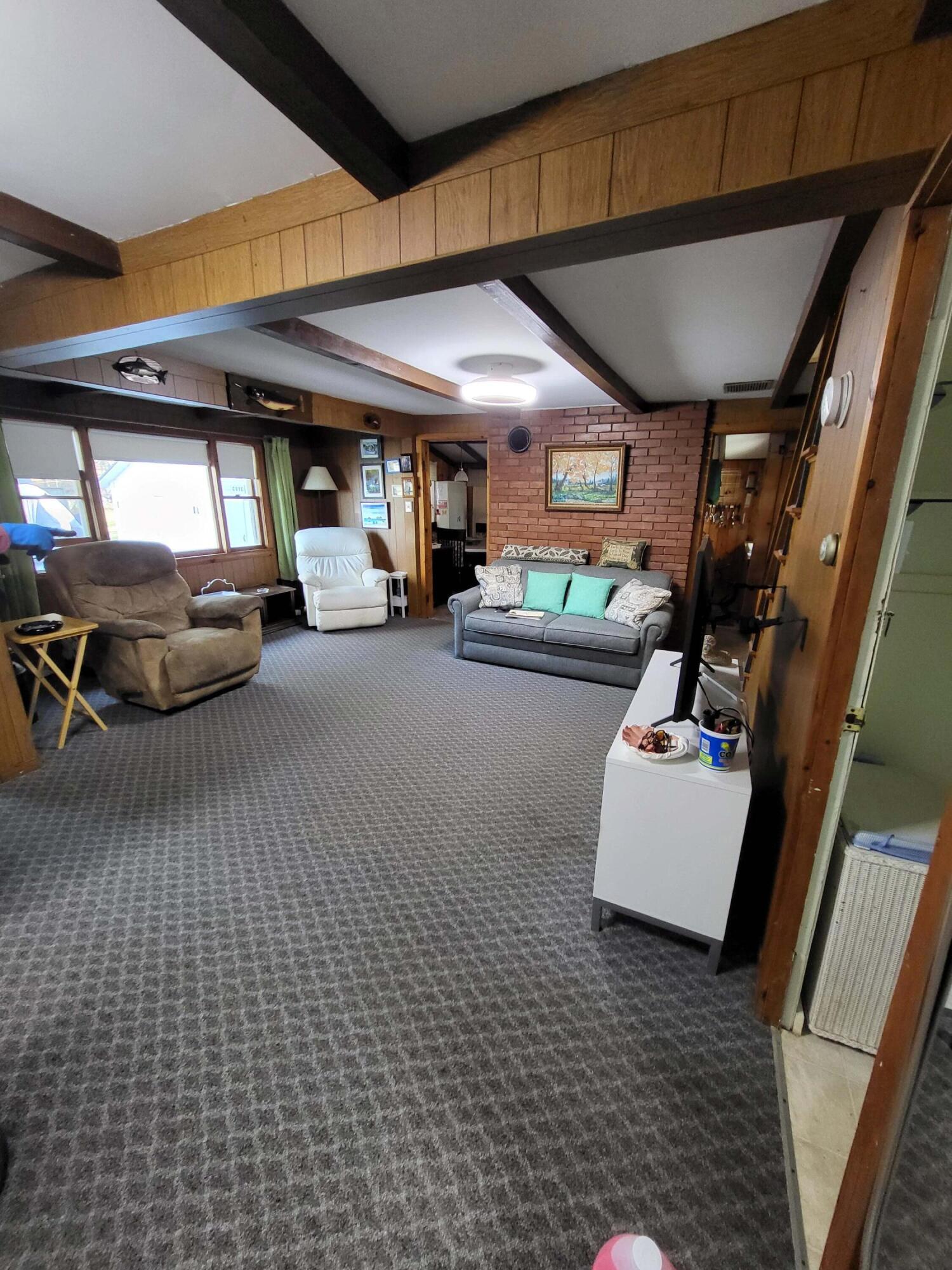 40 Jordan Shore Drive, Poland, ME, 04274