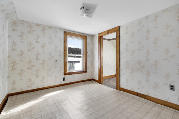 138 Flat Road, Bethel, ME, 04217