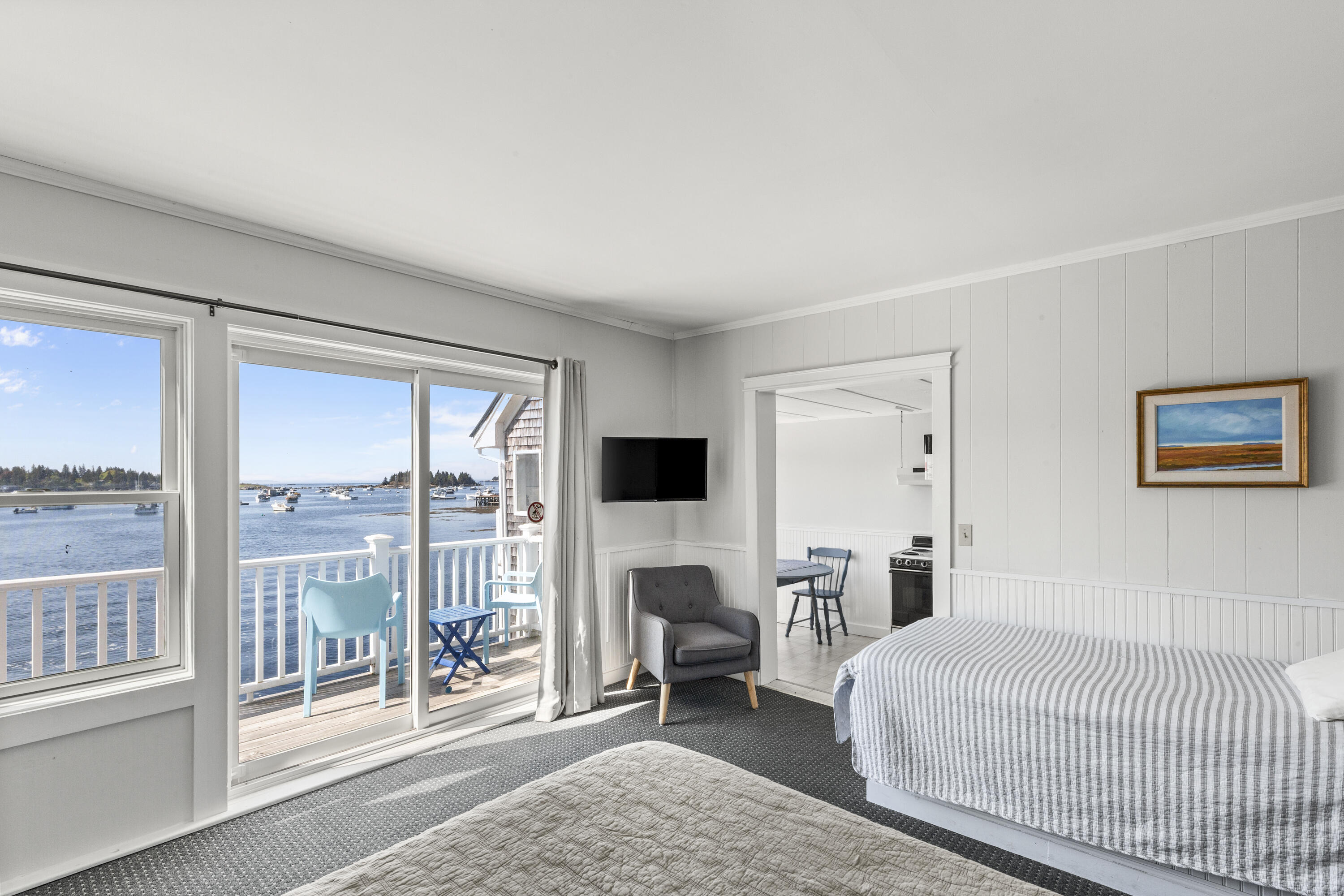 15 Main Street, Vinalhaven, ME, 04863