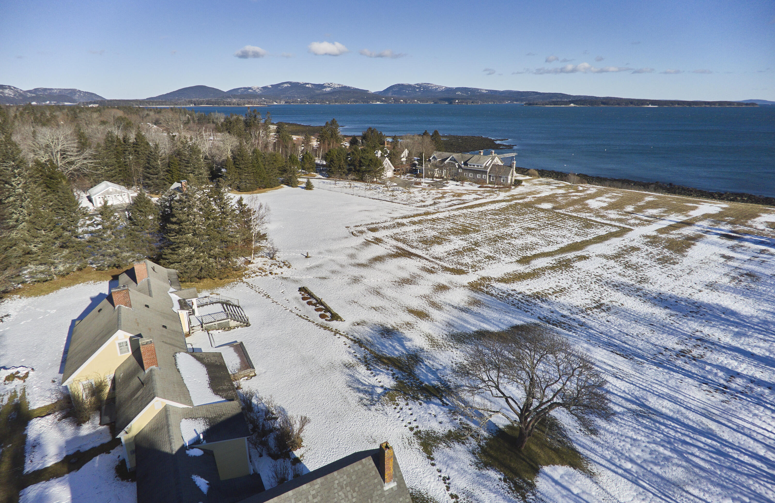 435 Seawall Road