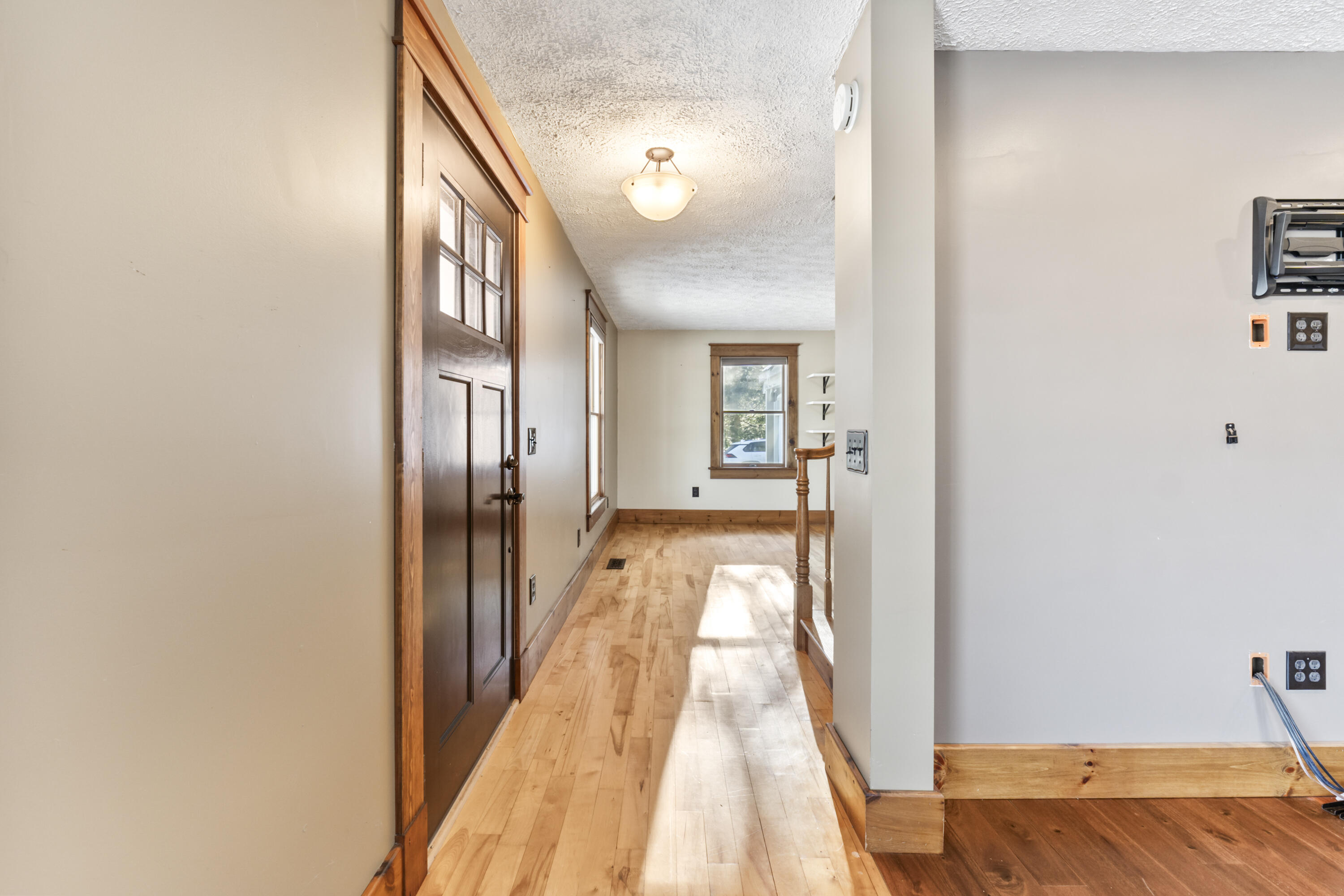 467 Bay Road, Bowdoinham, ME, 04008