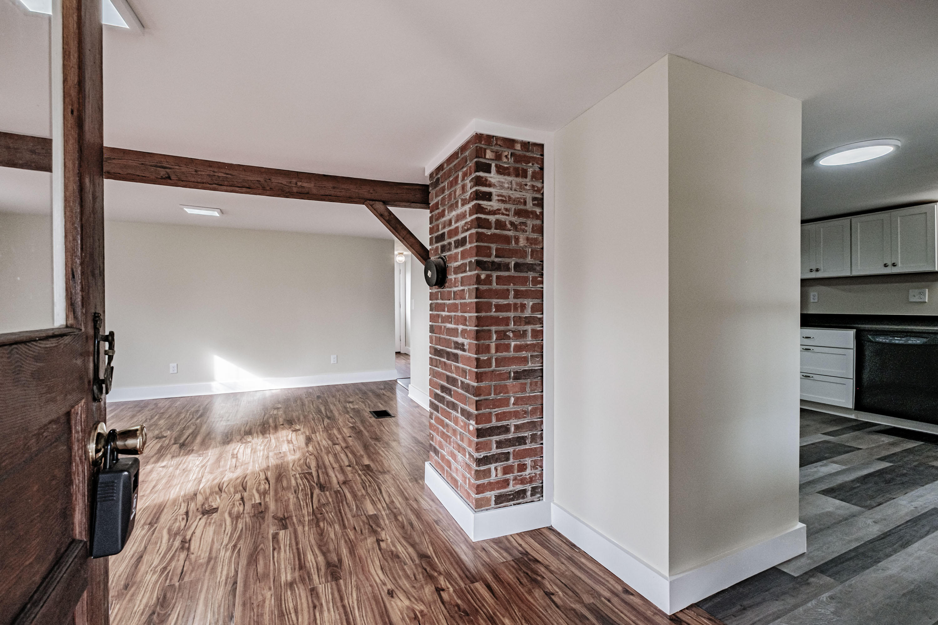 443 High Street, Paris, ME, 04281-6507