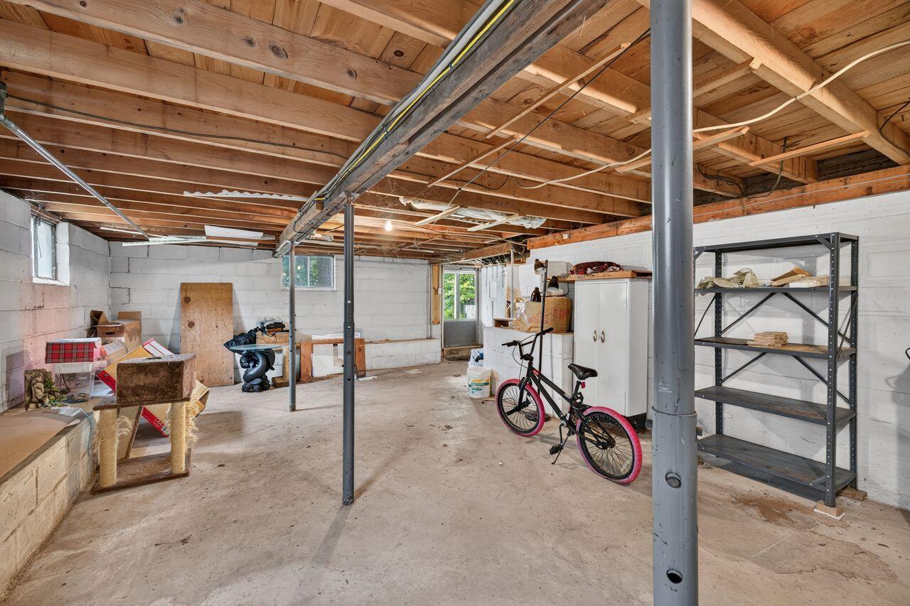 7 Bateman Street, Sanford, ME 04073 3G0A0396